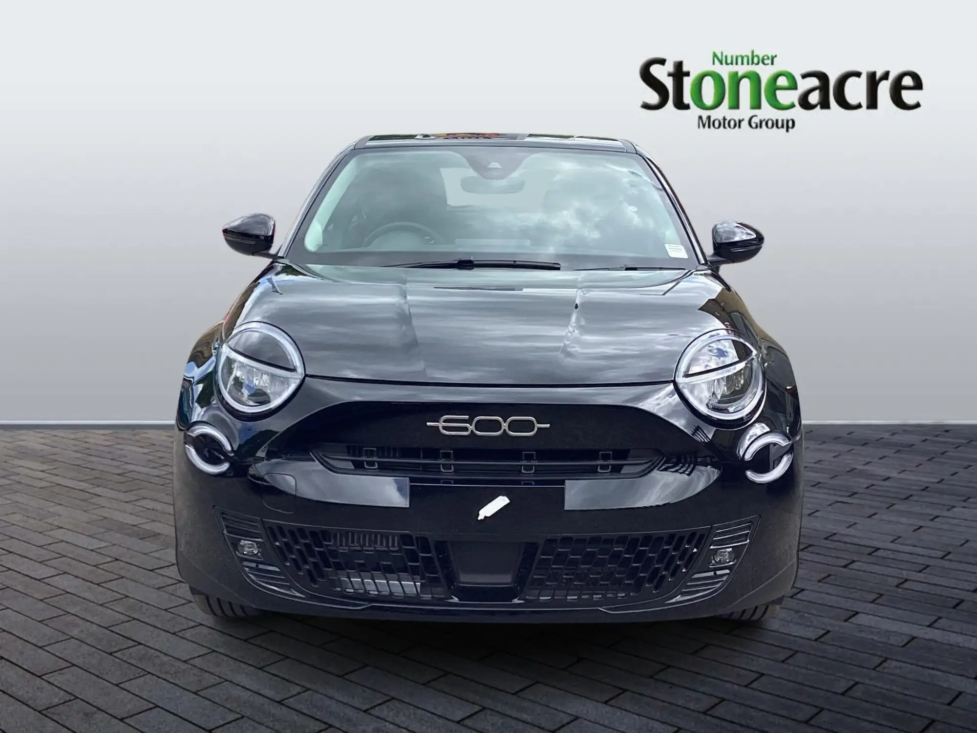 Fiat 600 Petrol Image 2 Fiat 600 Petrol Image 2