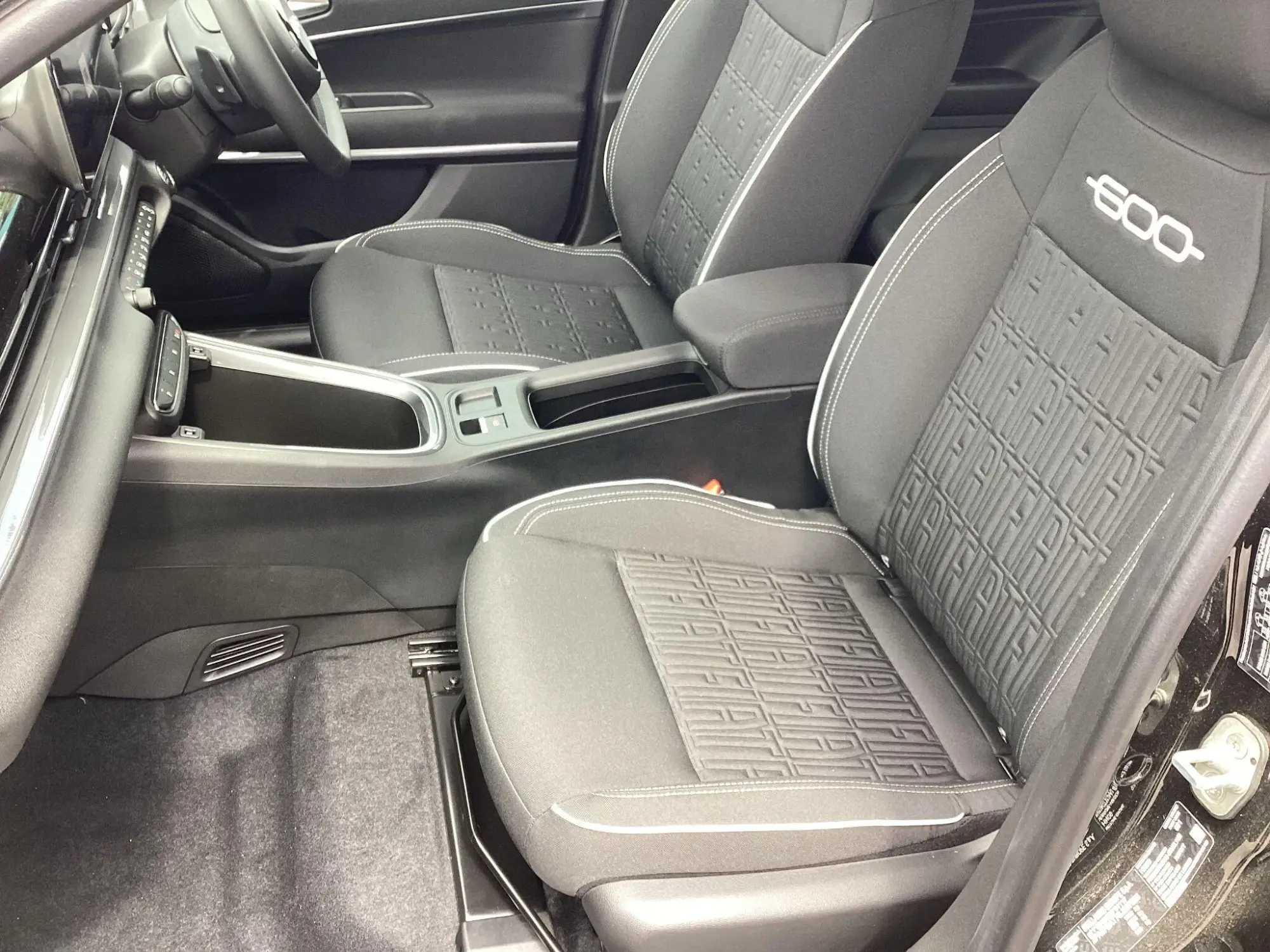 Fiat 600 Petrol Image 26 Fiat 600 Petrol Image 26