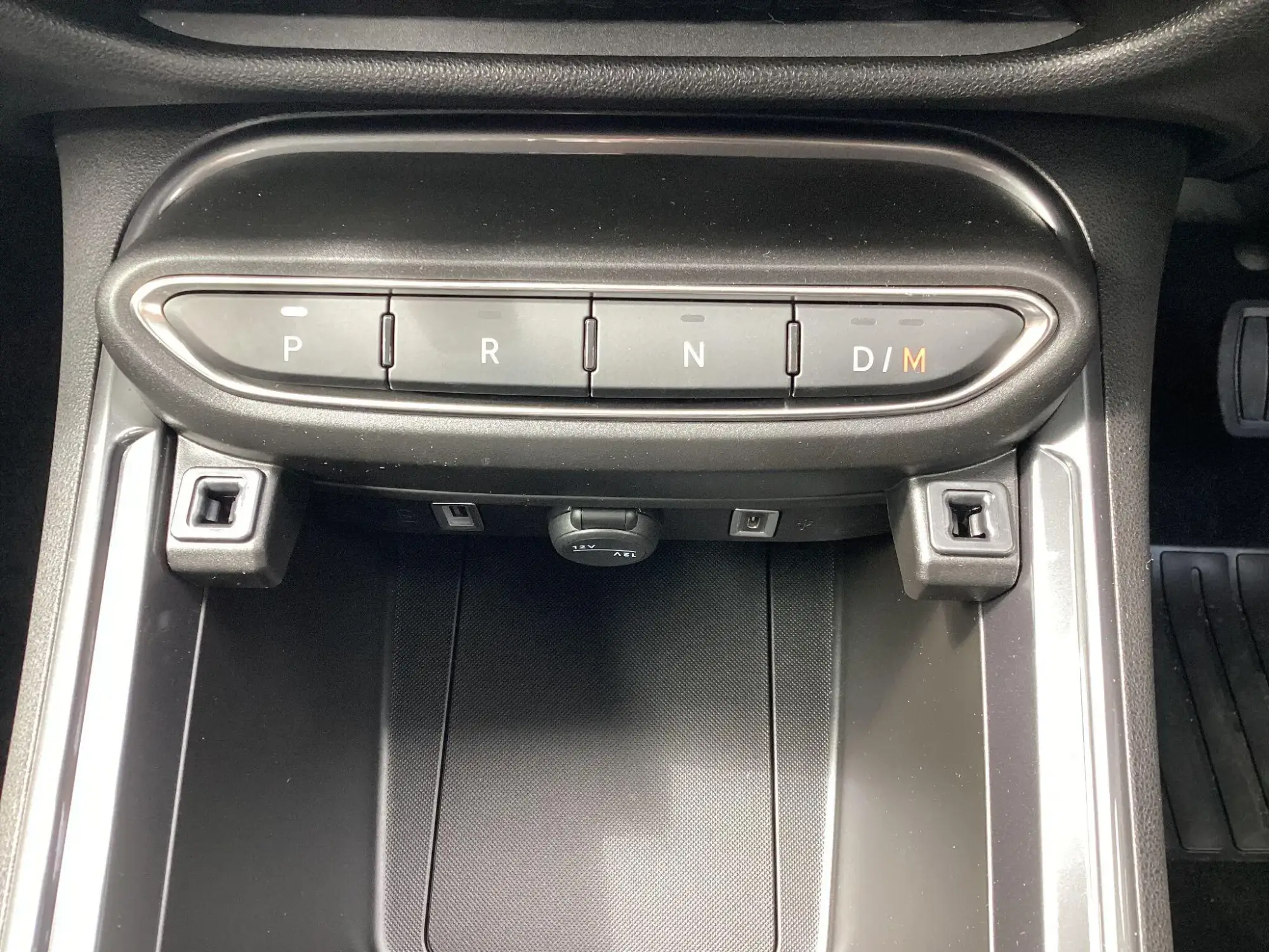 Fiat 600 Petrol Image 32 Fiat 600 Petrol Image 32