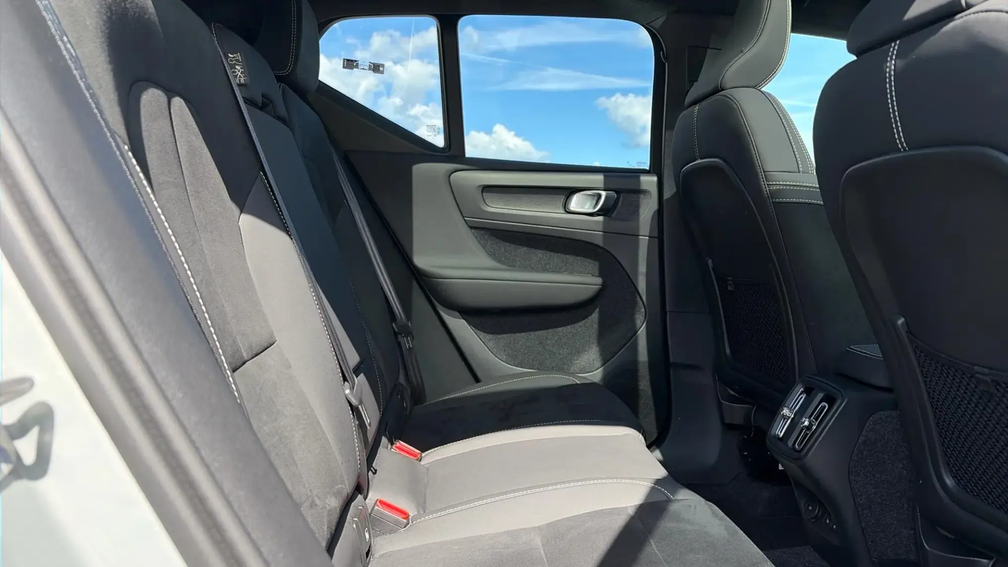 Volvo XC40 Image 6 Volvo XC40 Image 6