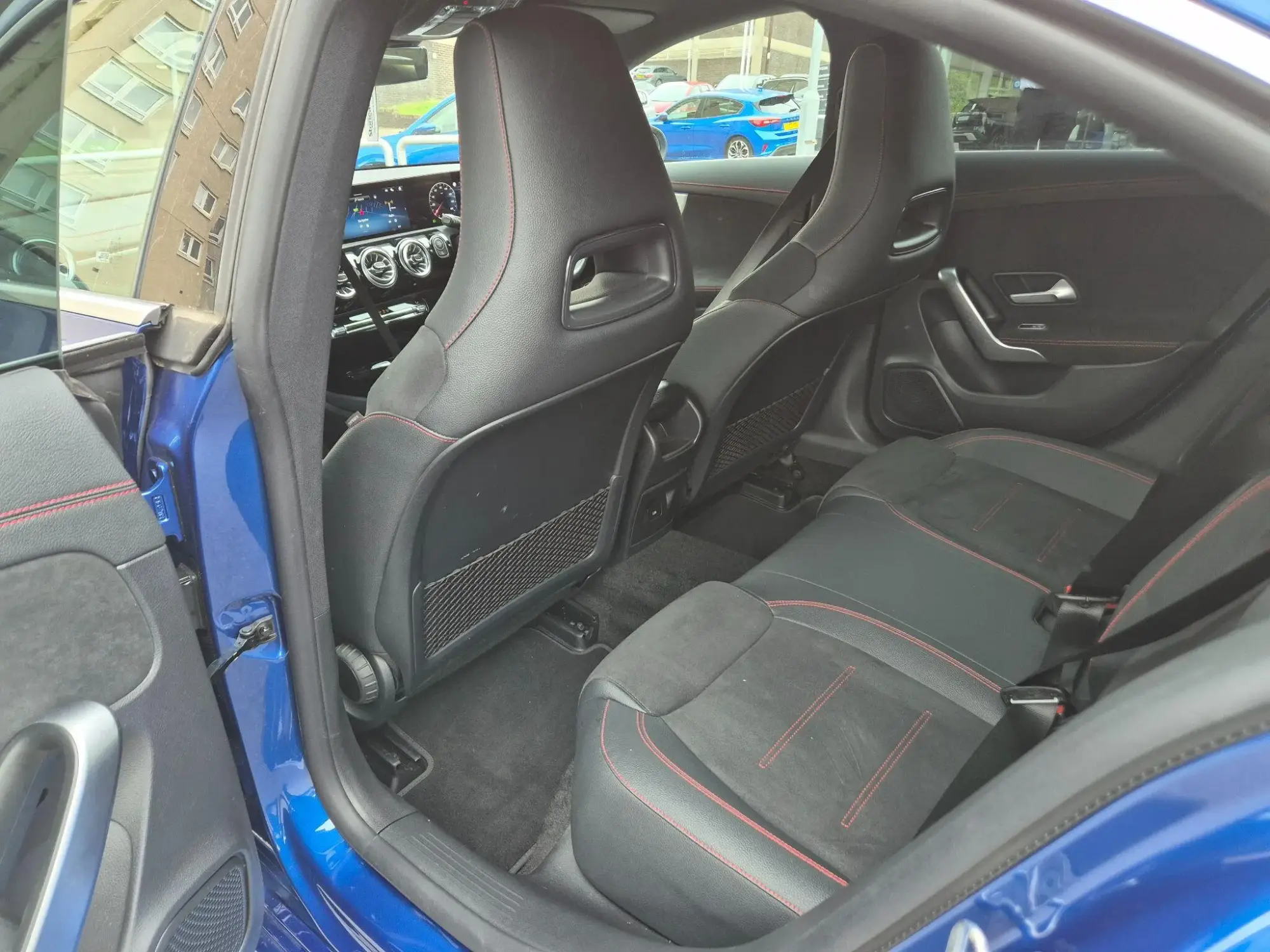 Mercedes-Benz CLA Image 9 Mercedes-Benz CLA Image 9