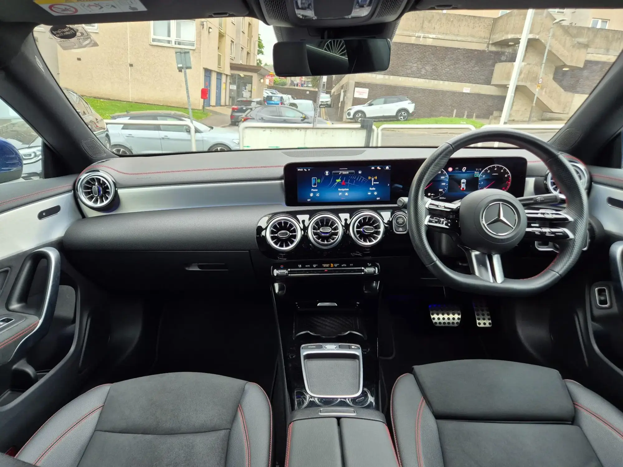 Mercedes-Benz CLA Image 14 Mercedes-Benz CLA Image 14