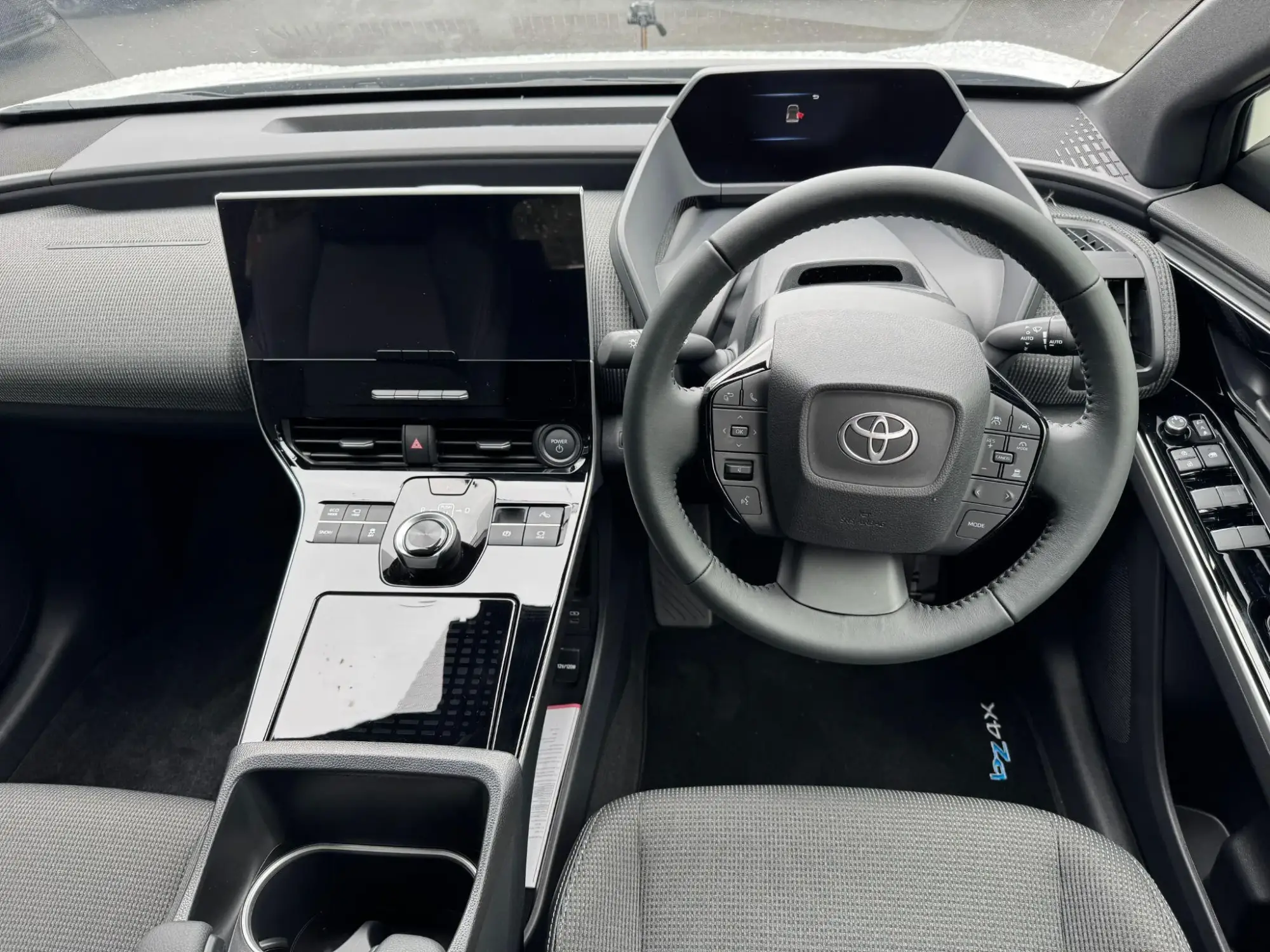 Toyota bZ4X Image 15