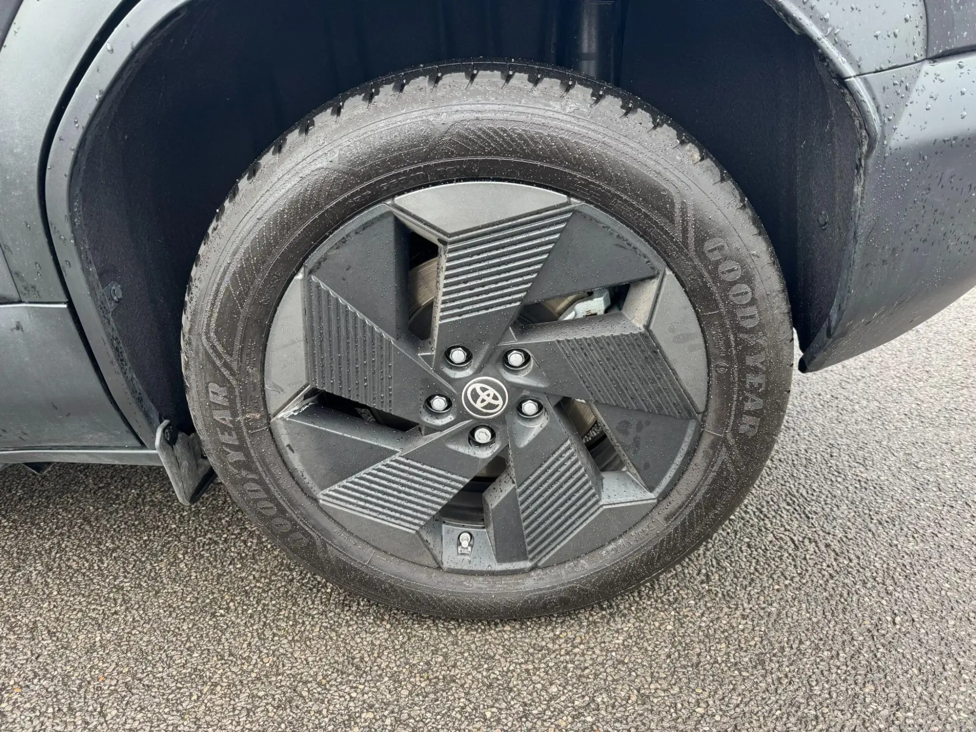Toyota Urban Cruiser Image 9