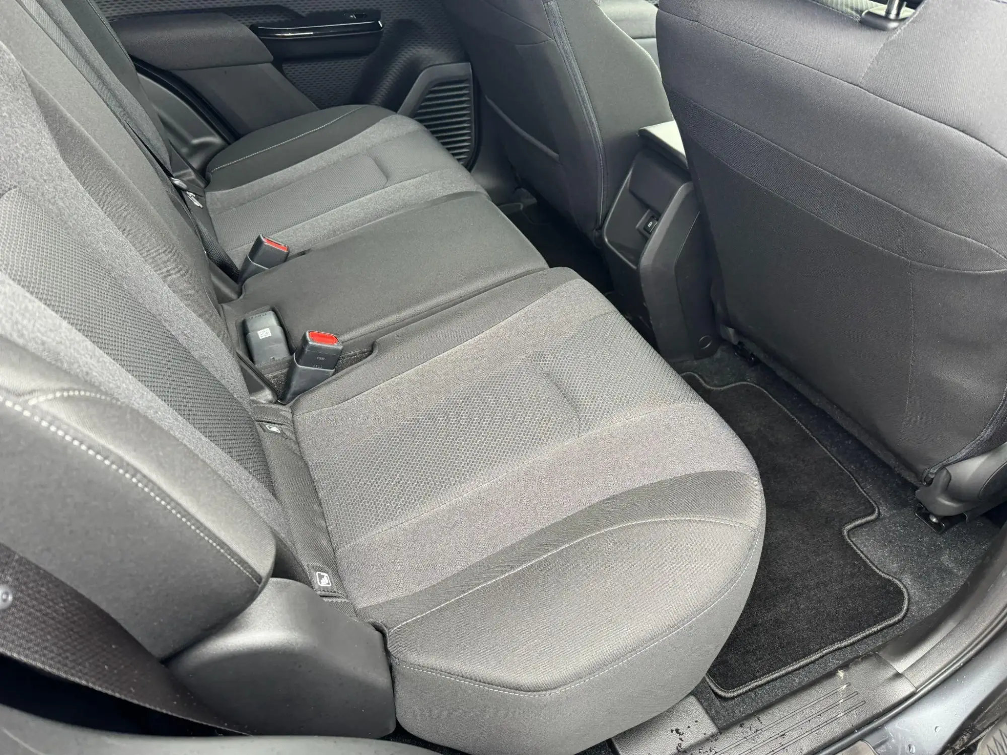 Toyota Urban Cruiser Image 12