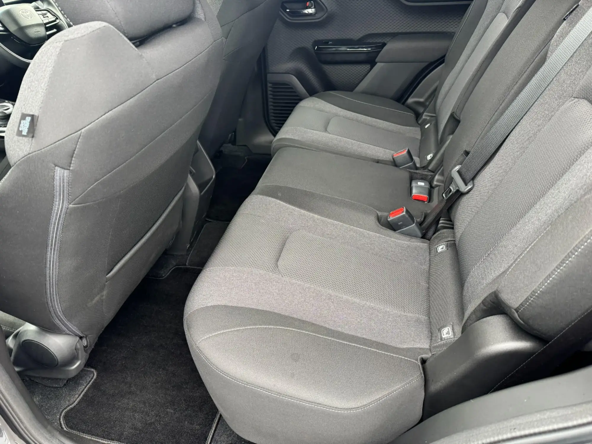Toyota Urban Cruiser Image 13
