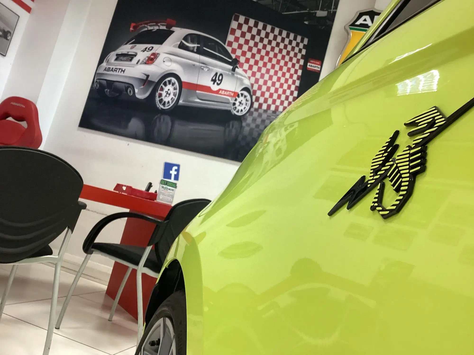 Abarth 500e Image 10