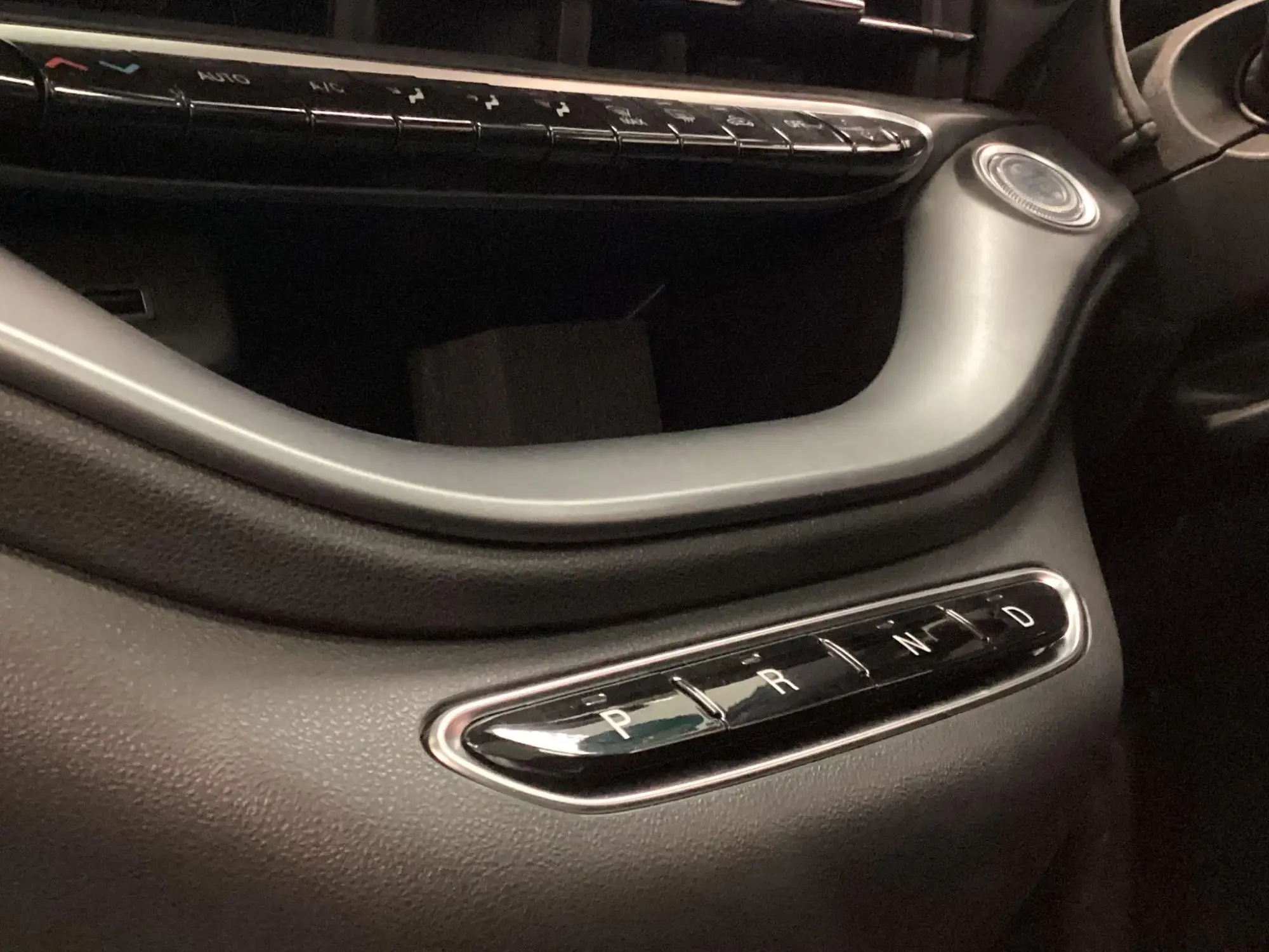 Abarth 500e Image 17