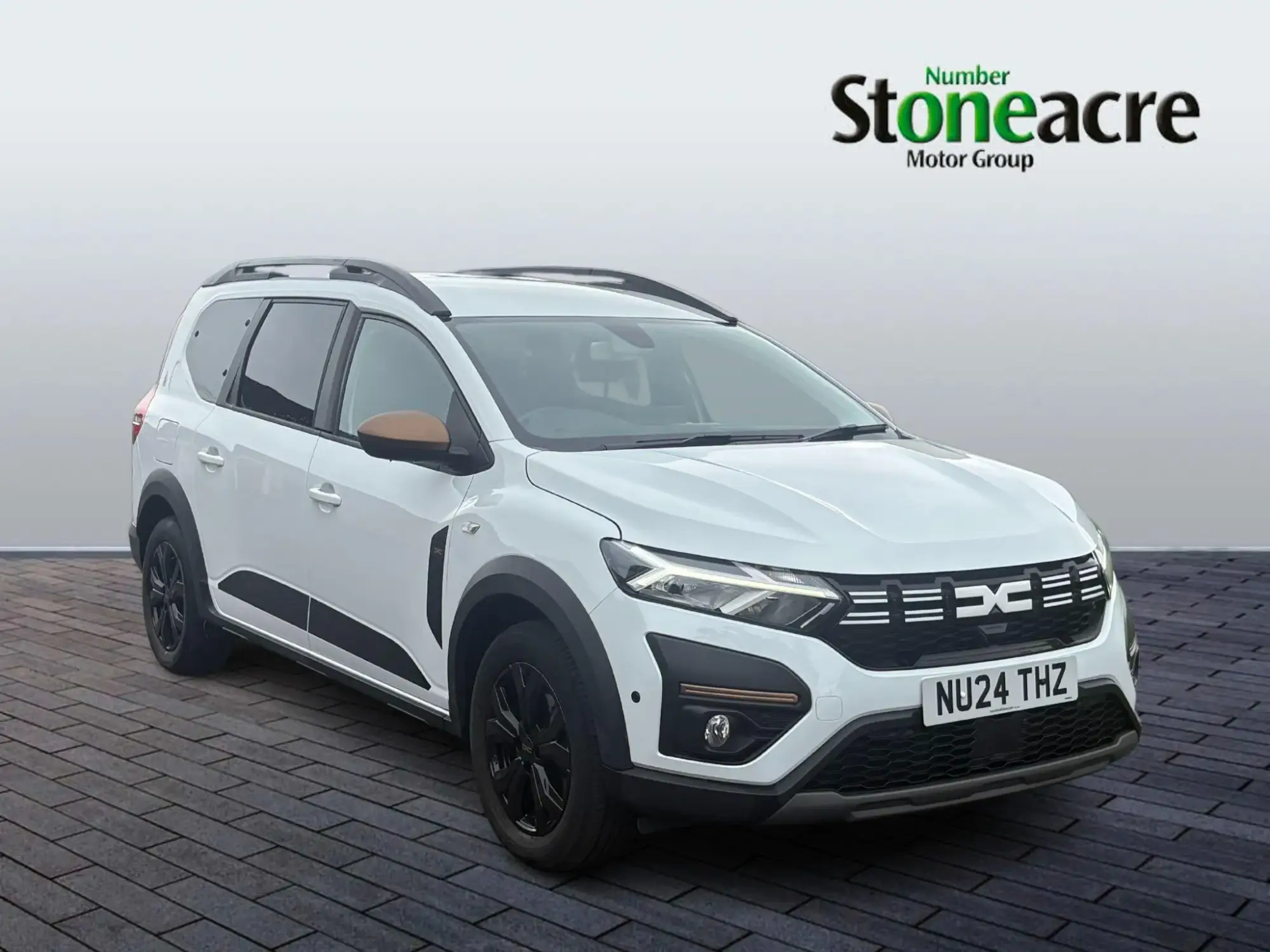 Dacia Jogger Hybrid Image 1 Dacia Jogger Hybrid Image 1