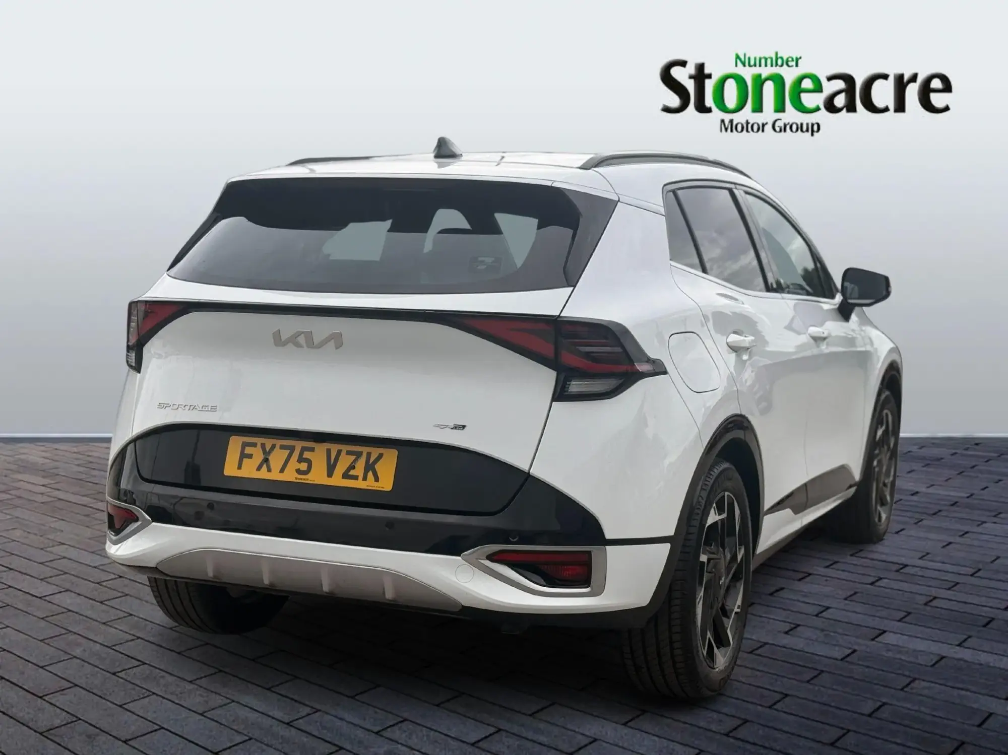 Kia Sportage Plug-In Hybrid Image 8