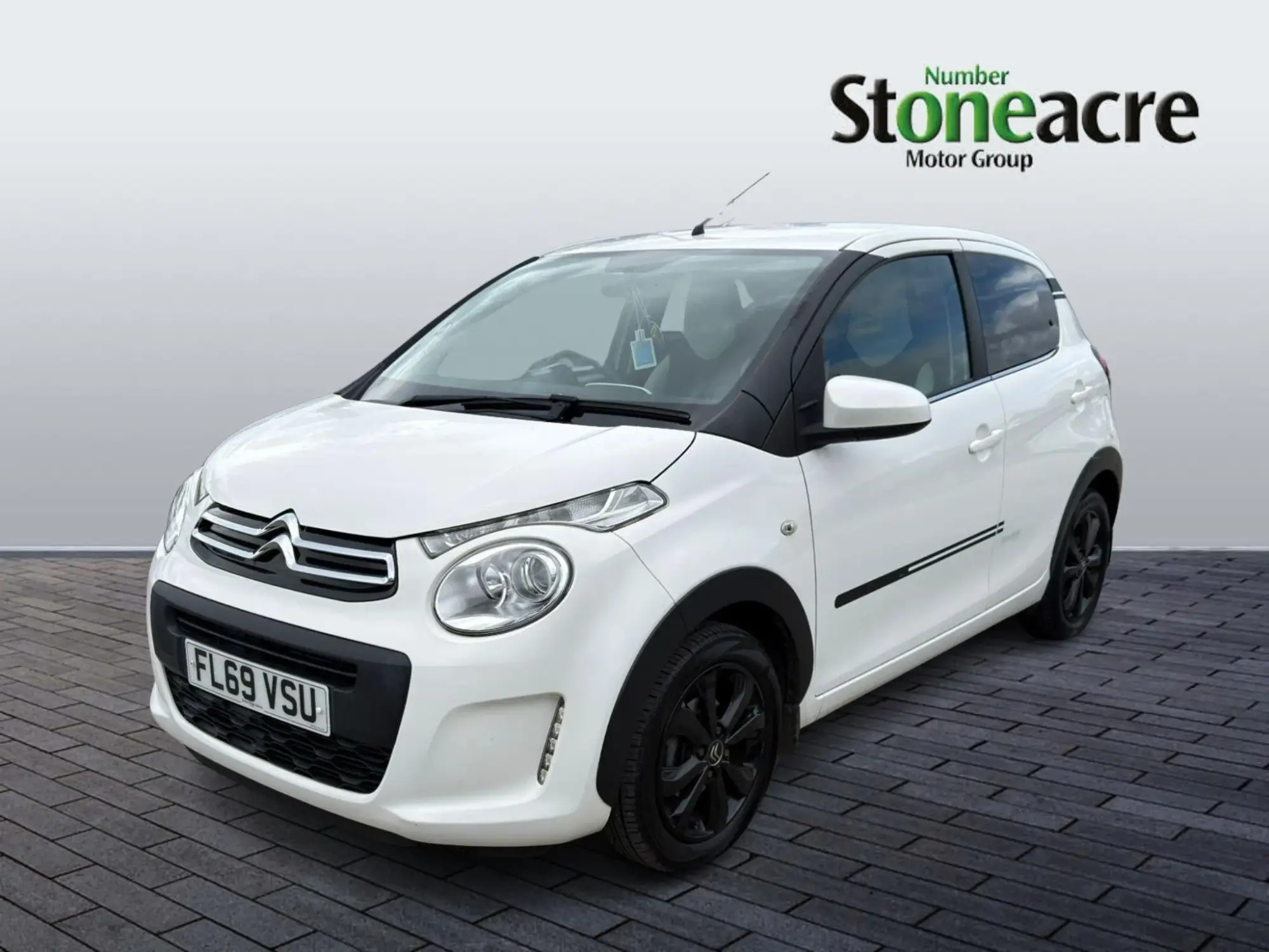 Citroen C1 1.0 VTi 72 Urban Ride 5dr FL69VSU Image 3