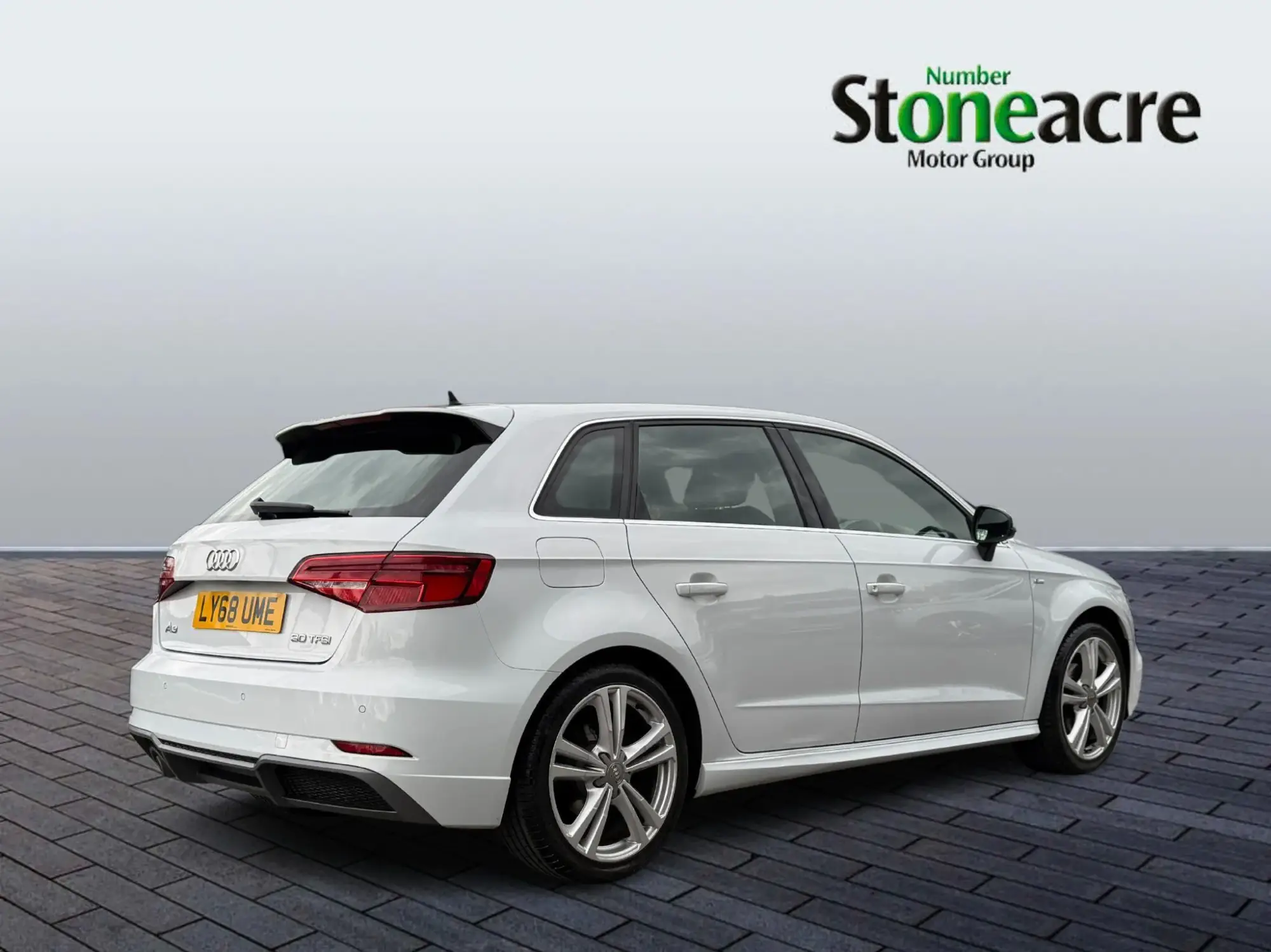 Audi A3 1.0 TFSI 30 S line Sportback S Tronic Euro 6 (s/s) 5dr LY68UME Image 3