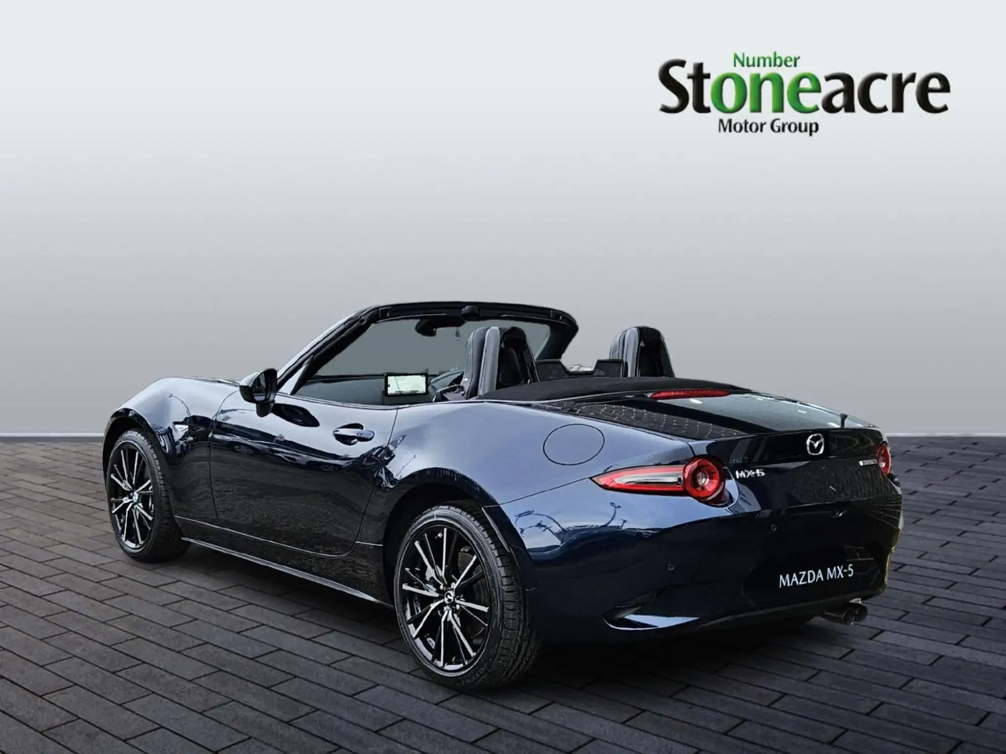 Mazda MX-5 Image 5 Mazda MX-5 Image 5