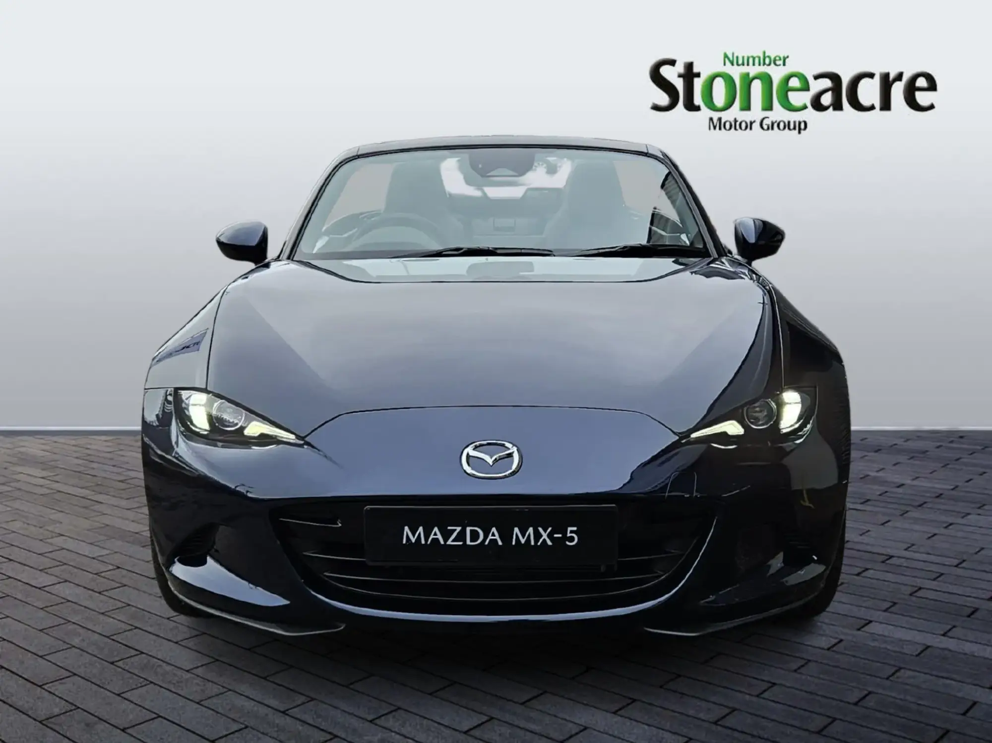 Mazda MX-5 Image 8 Mazda MX-5 Image 8