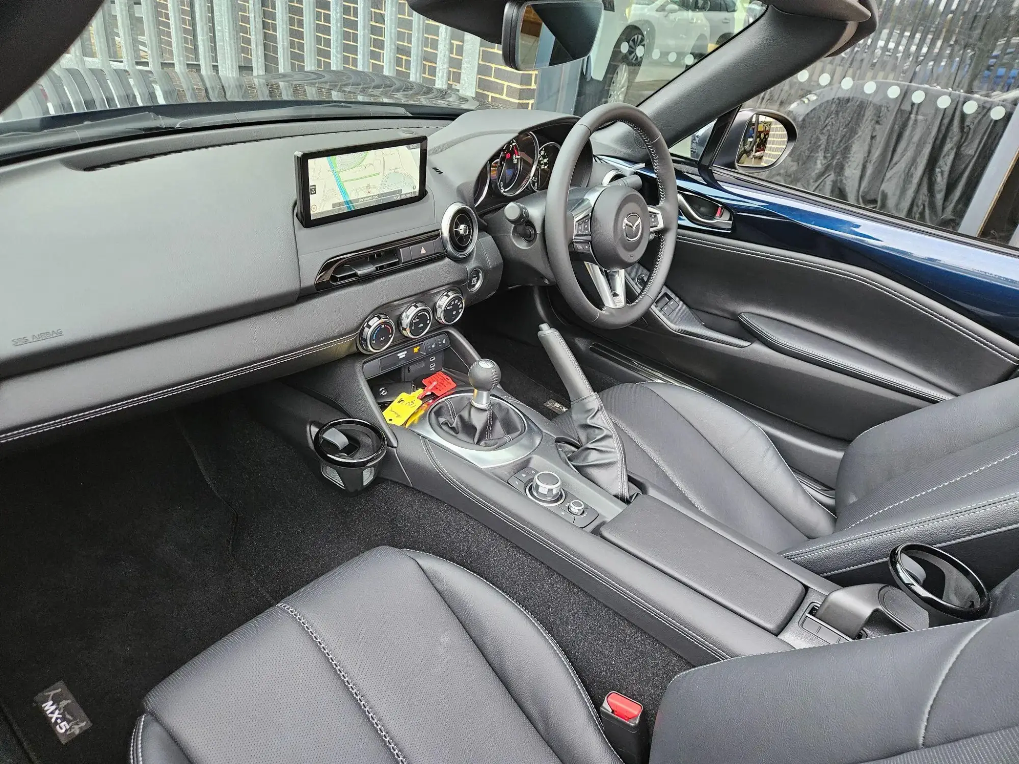 Mazda MX-5 Image 13 Mazda MX-5 Image 13
