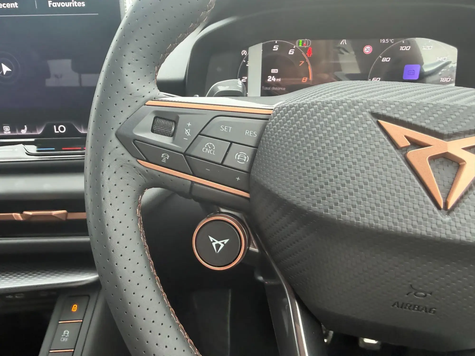 CUPRA Terramar Image 16