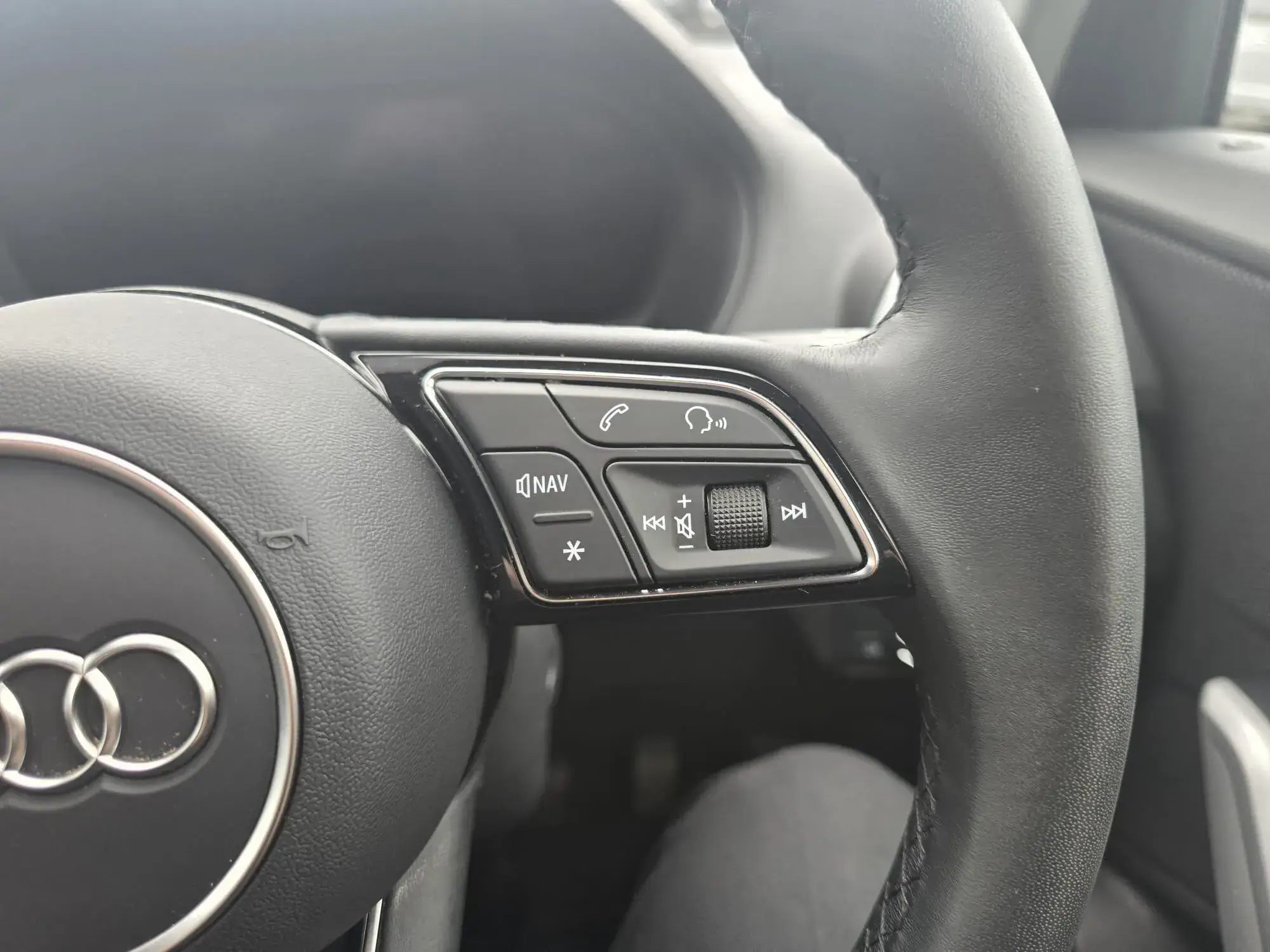 Audi Q2 Image 11