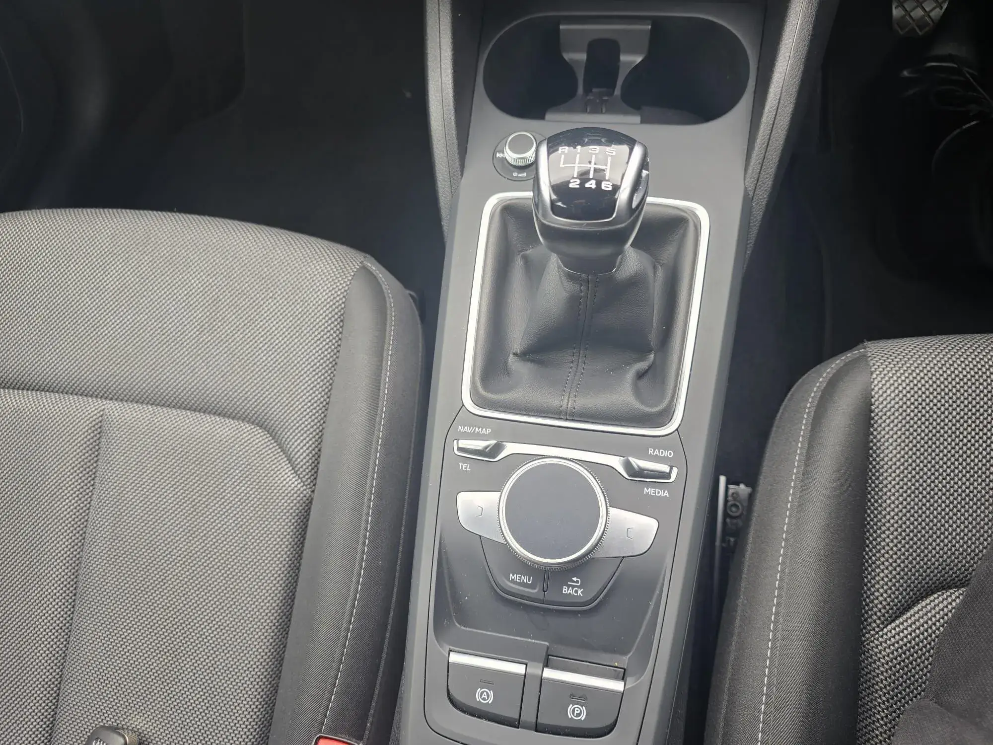 Audi Q2 Image 16