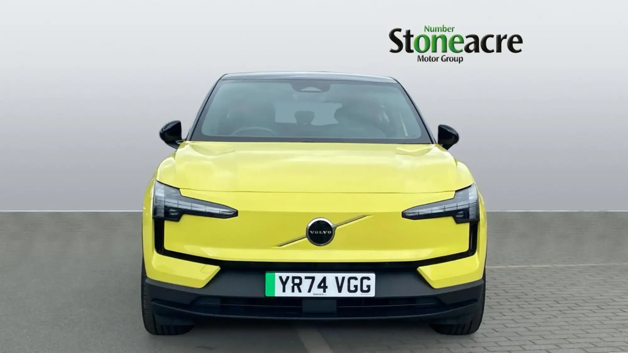 Volvo EX30 200kW SM Extended Range Plus 69kWh 5dr Auto YR74VGG Image 2