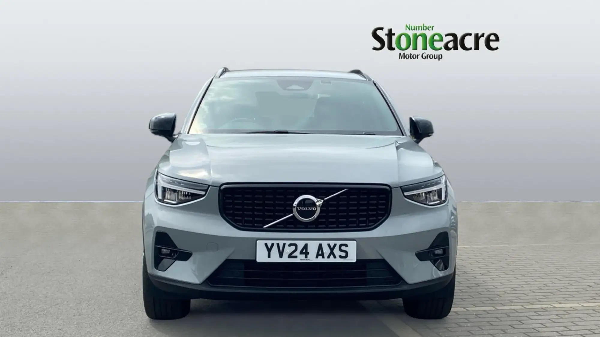 Volvo XC40 Image 2
