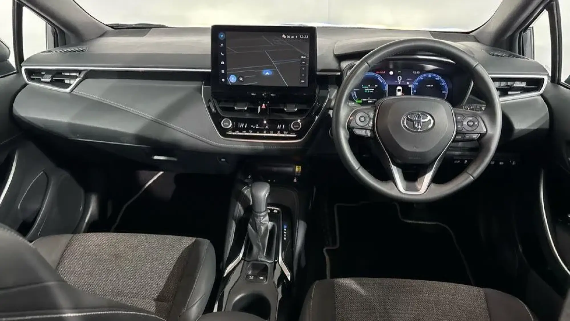 Toyota Corolla Touring Sports Image 10