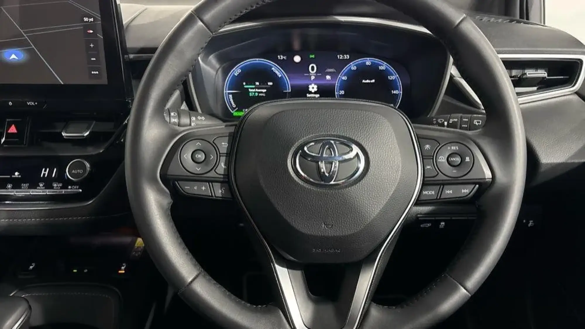 Toyota Corolla Touring Sports Image 12