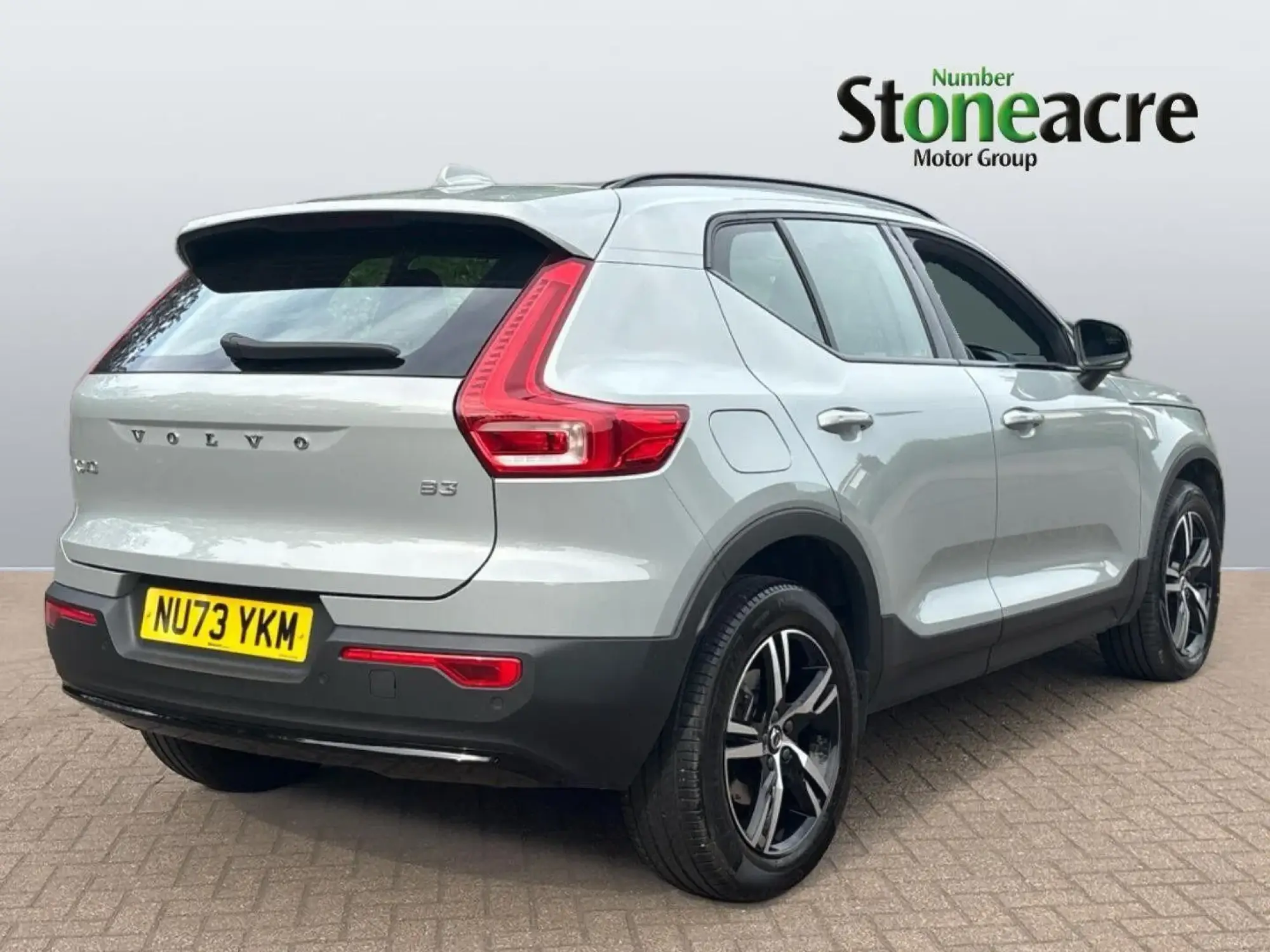 Volvo XC40 Image 2