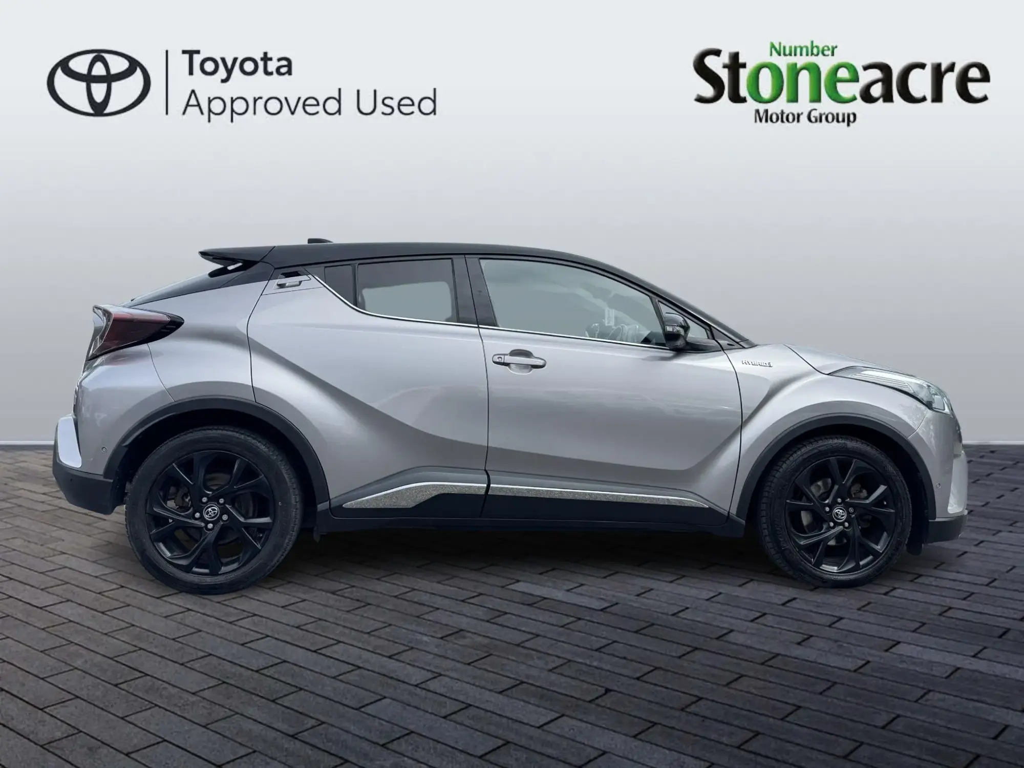 Toyota C-HR Self-Charging Hybrid 1.8 Hybrid Dynamic 5dr CVT NX69UUW Image 2