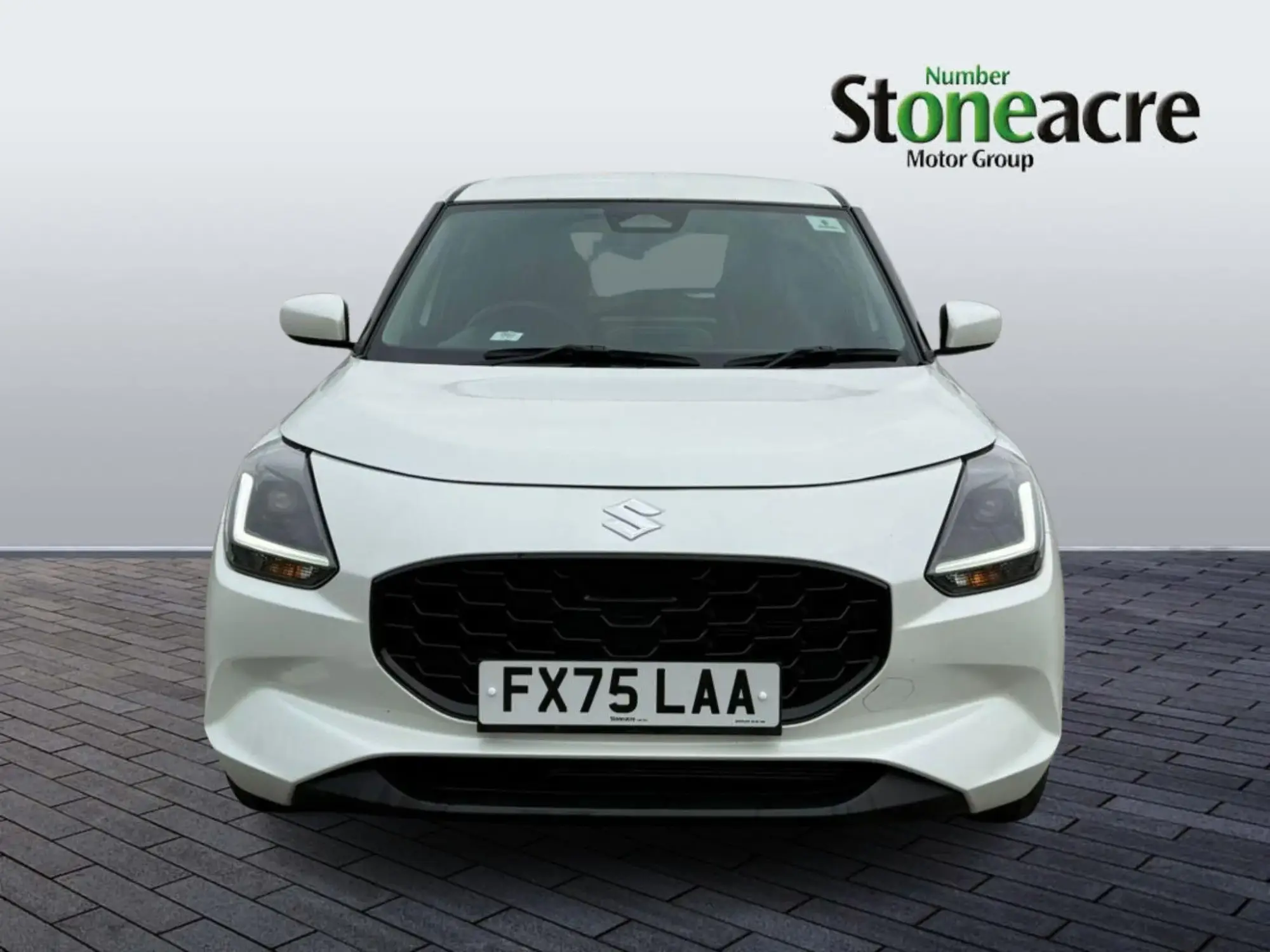 Suzuki Swift 1.2 MHEV Motion Euro 6 (s/s) 5dr FX75LAA Image 2