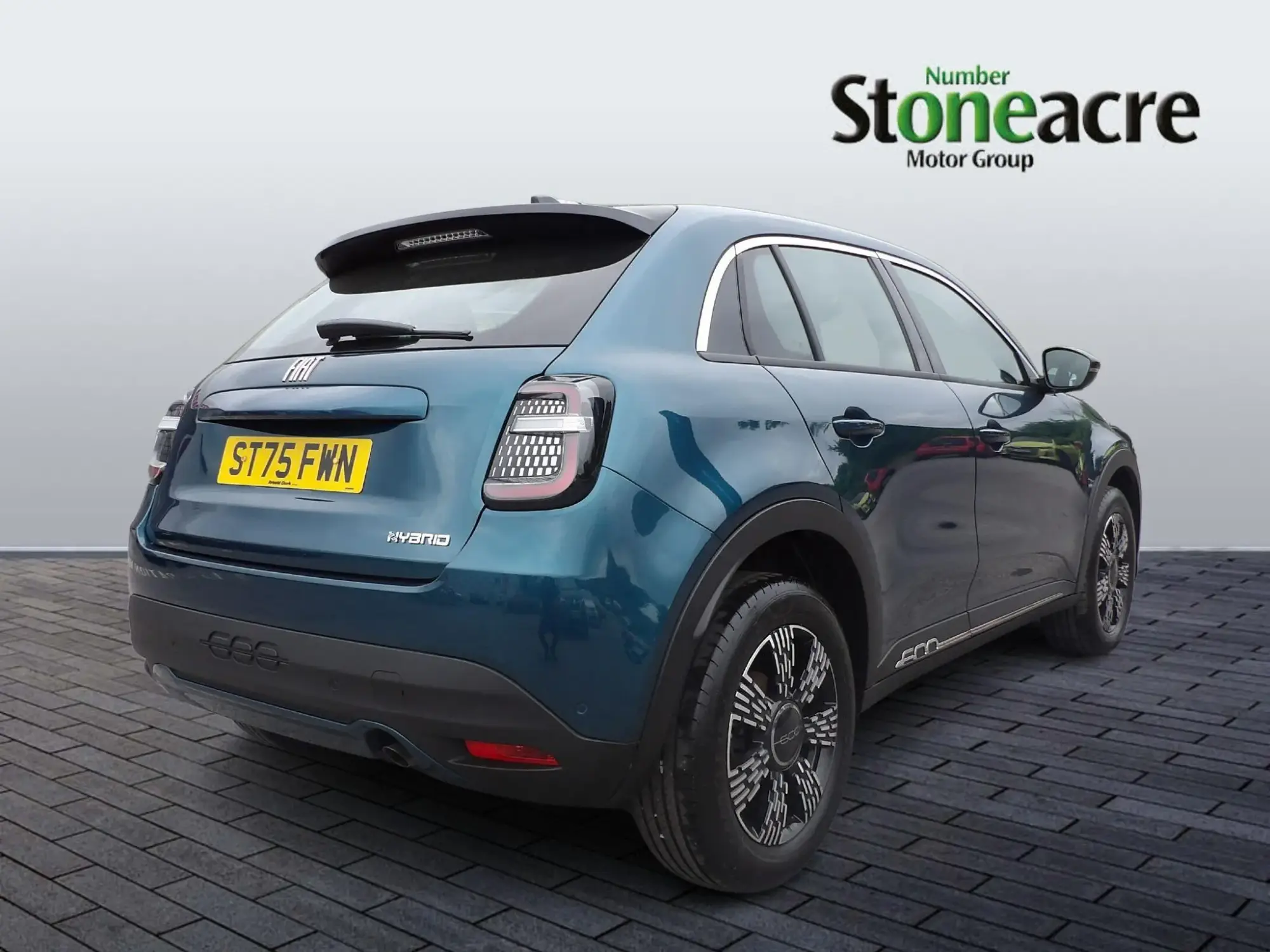 Fiat 600 1.2 MHEV e-DCT Euro 6 (s/s) 5dr ST75FWN Image 3