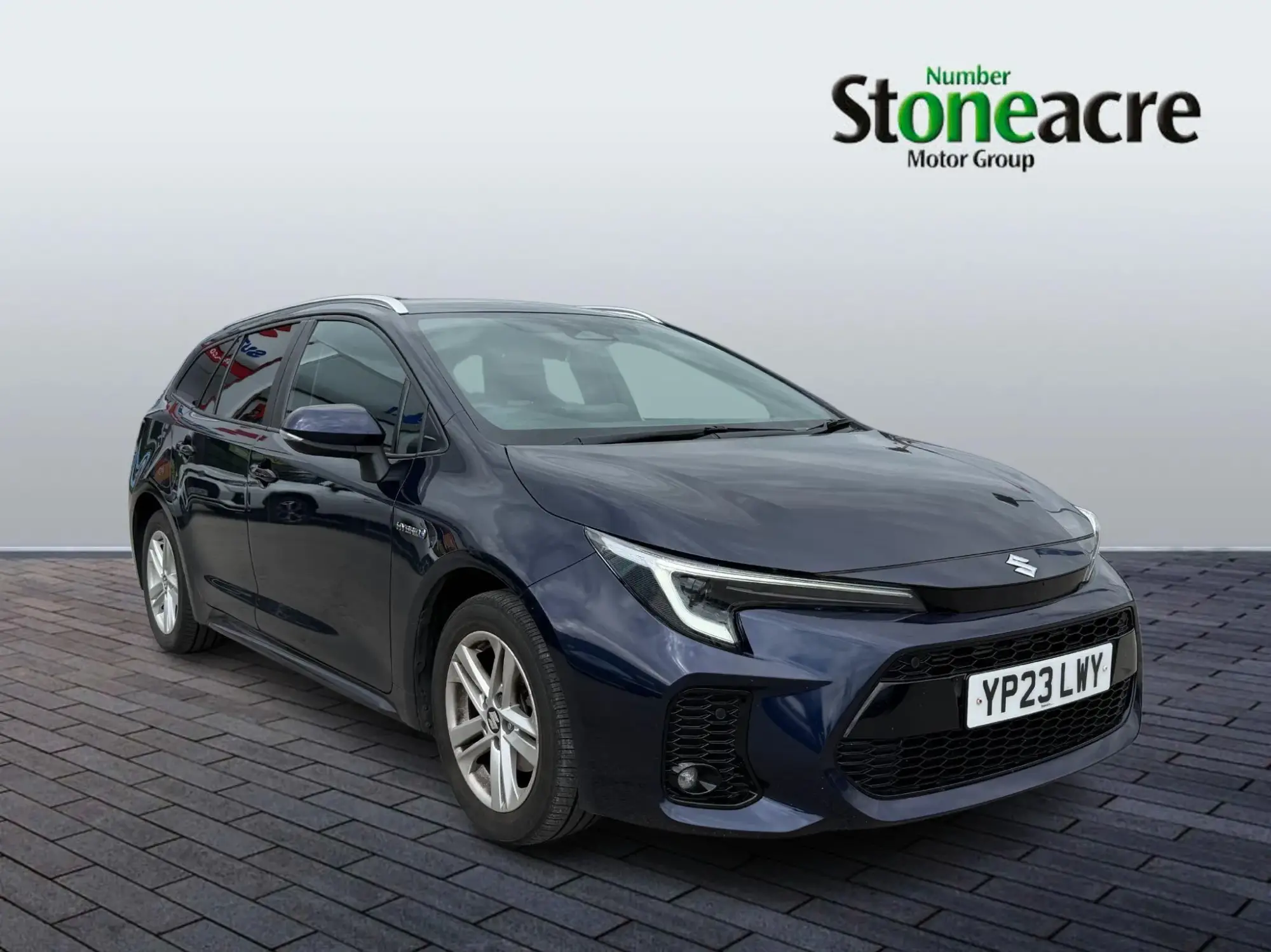 Suzuki Swace Image 1