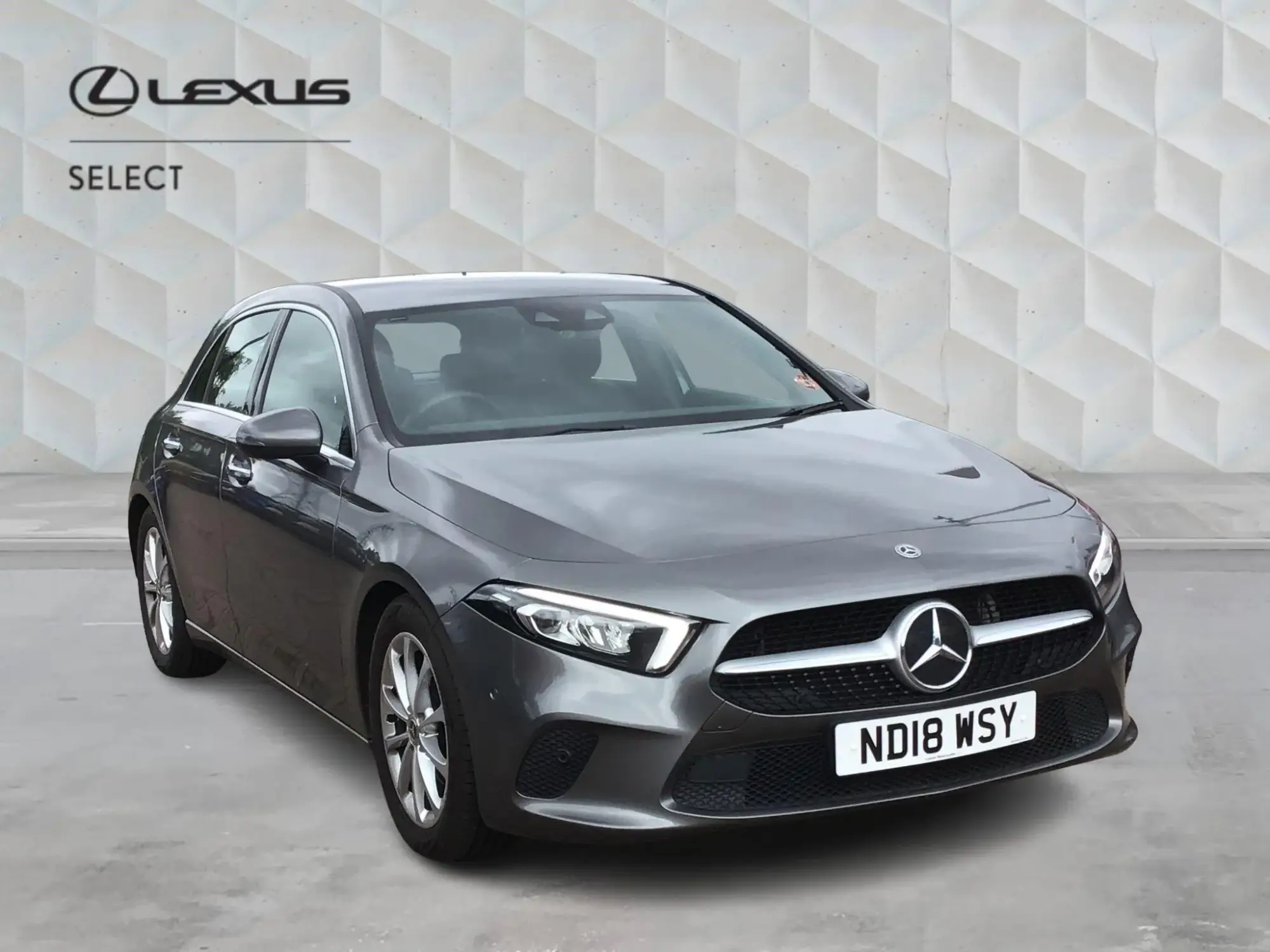 Mercedes-Benz A-Class 1.5 A180d Sport (Premium) 7G-DCT Euro 6 (s/s) 5dr ND18WSY Image 1