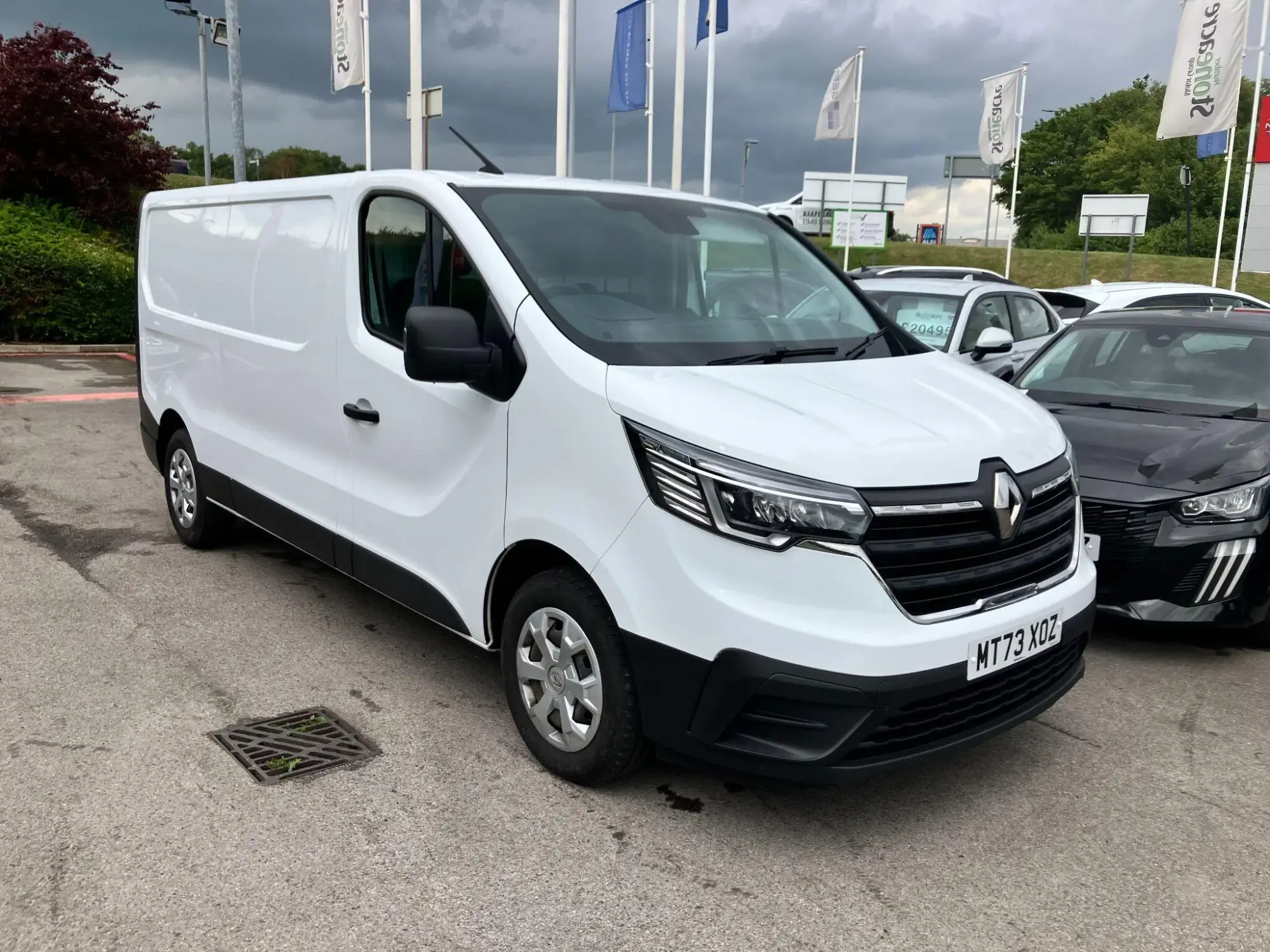 Renault Trafic LL30 Blue dCi 130 Start Van MT73XOZ Image 1