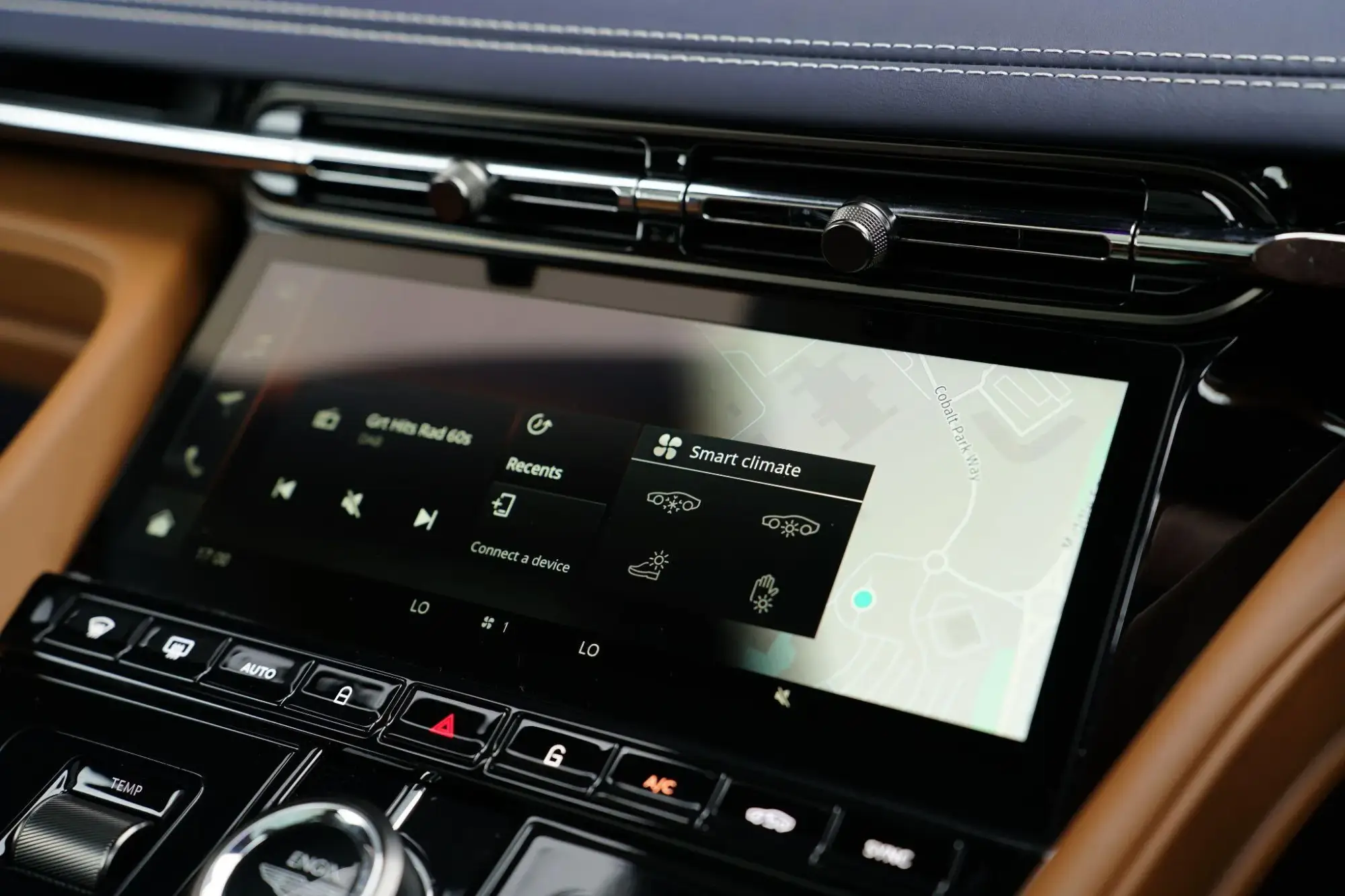 Aston Martin DB12 Image 16