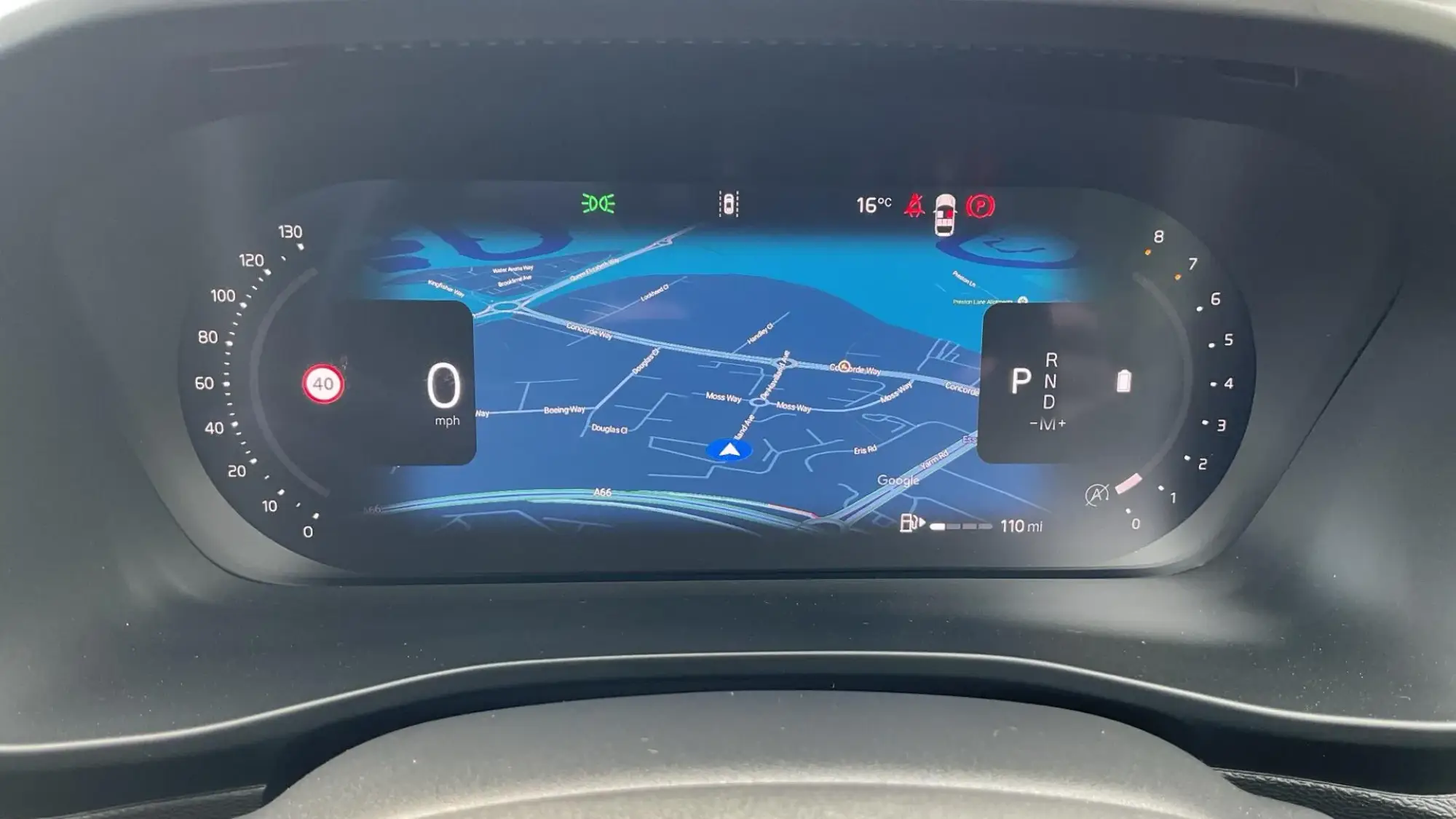 Volvo XC40 Image 11