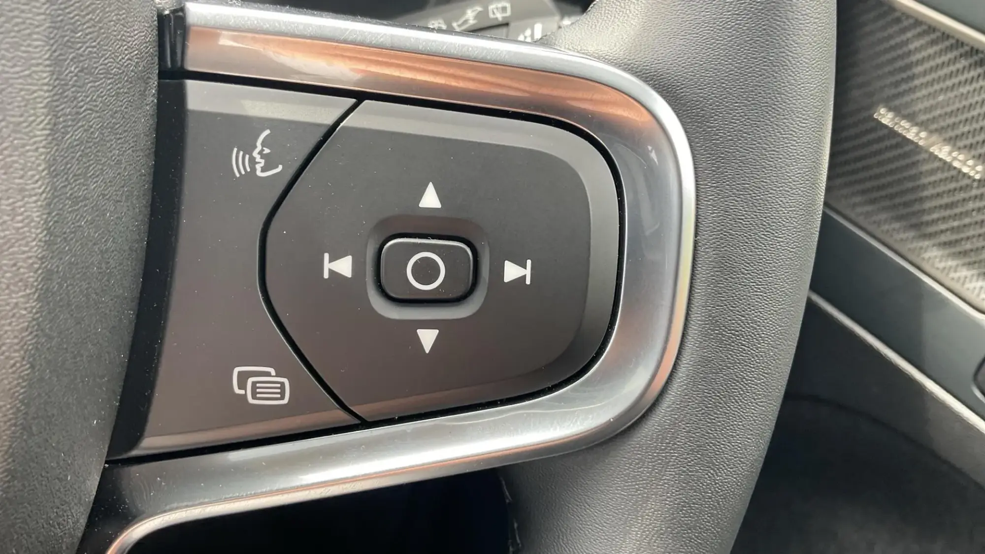 Volvo XC40 Image 22