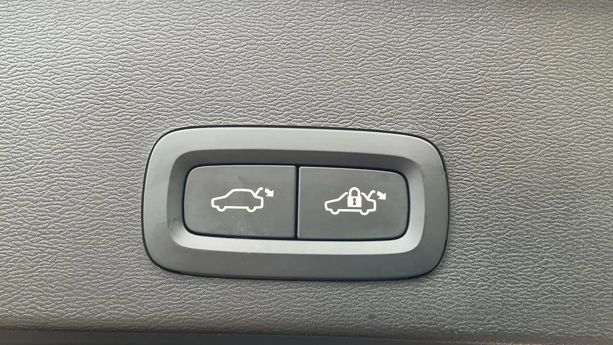 Volvo XC40 Image 35