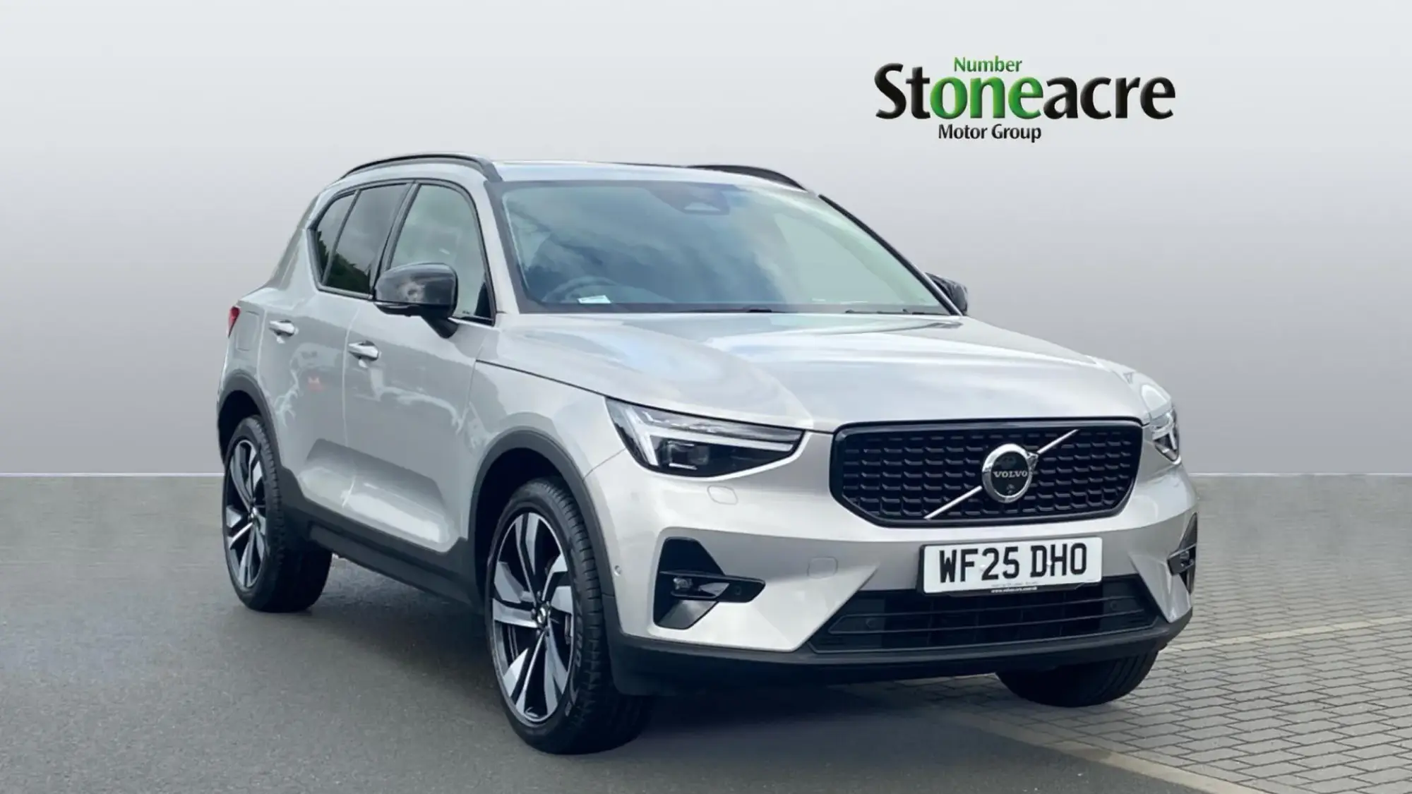 Volvo XC40 Image 1 Volvo XC40 Image 1