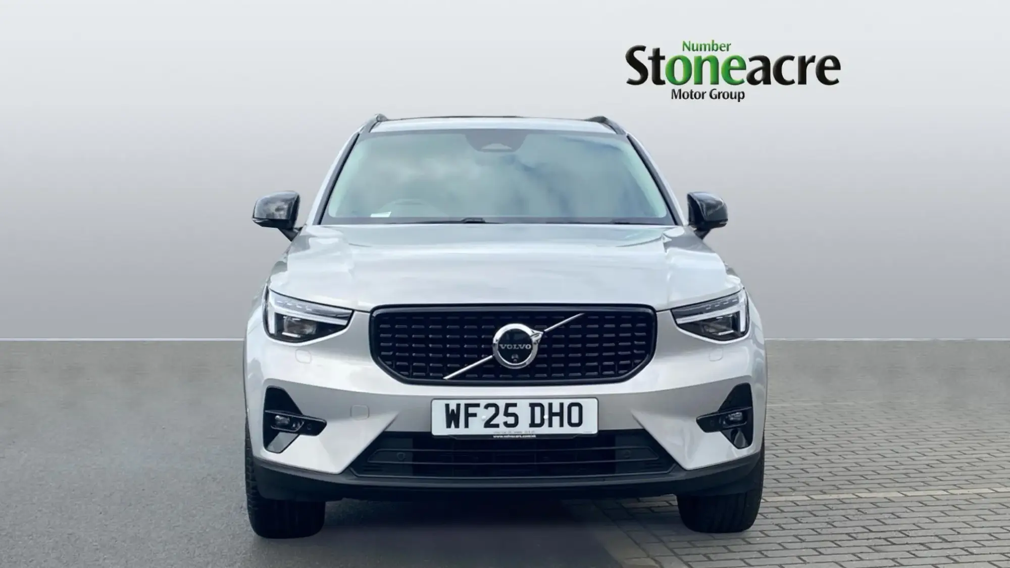 Volvo XC40 Image 2