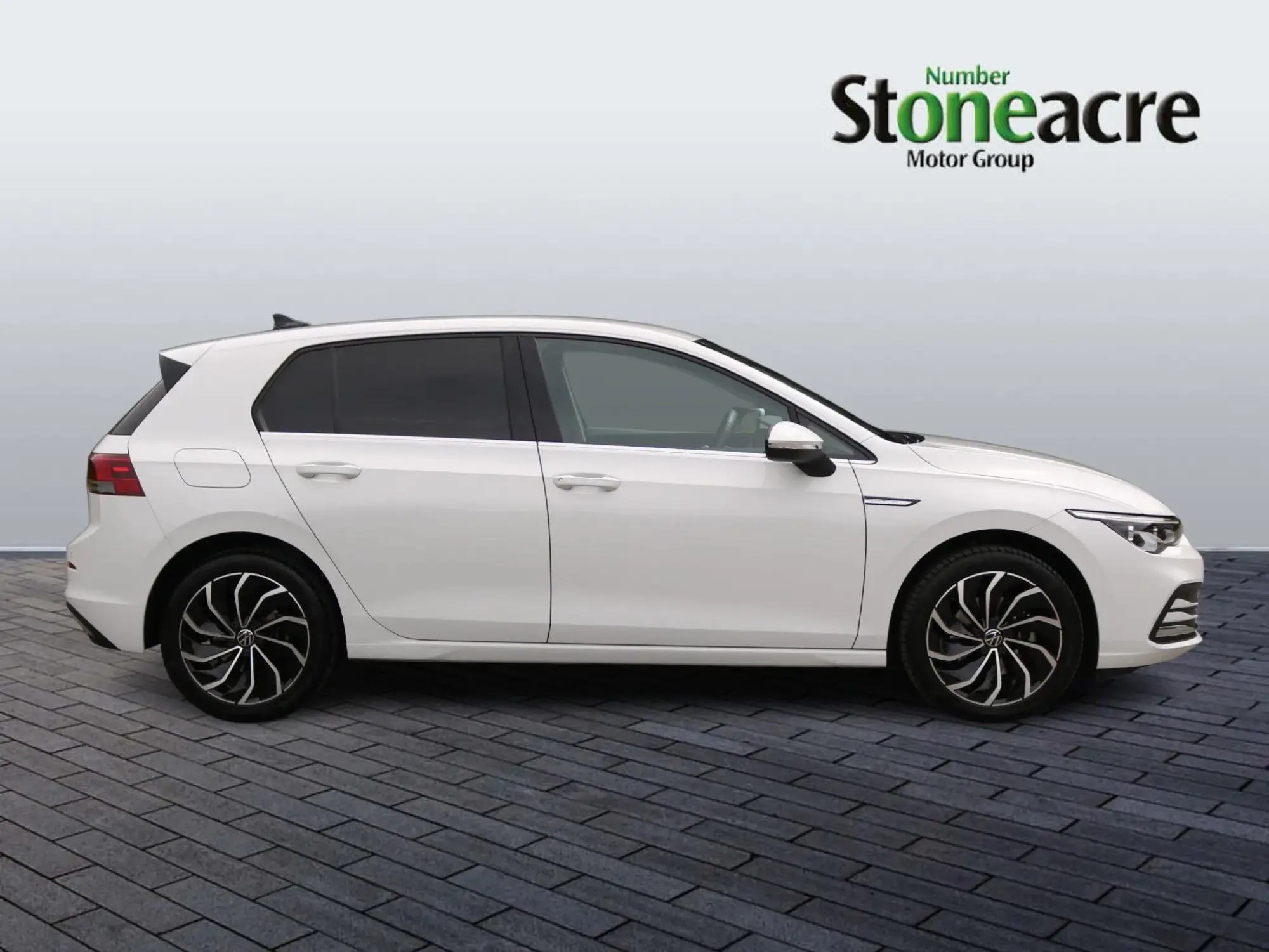 Volkswagen Golf 1.5 eTSI MHEV Style Edition DSG Euro 6 (s/s) 5dr AO73MJE Image 2