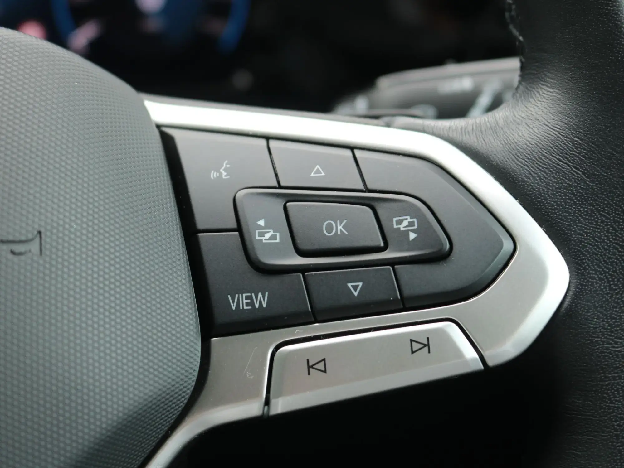 Volkswagen Golf Image 21