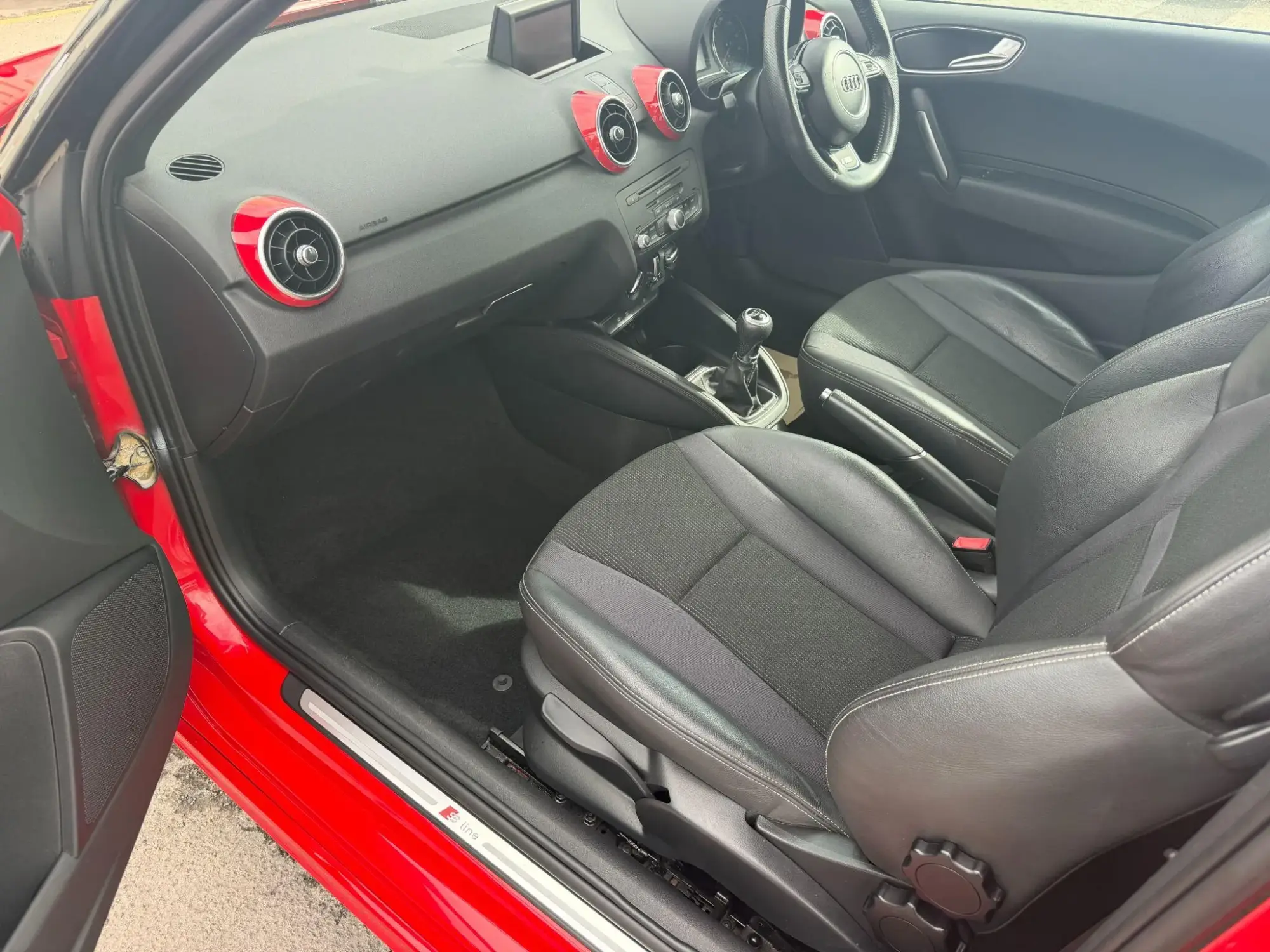 Audi A1 Image 10 Audi A1 Image 10