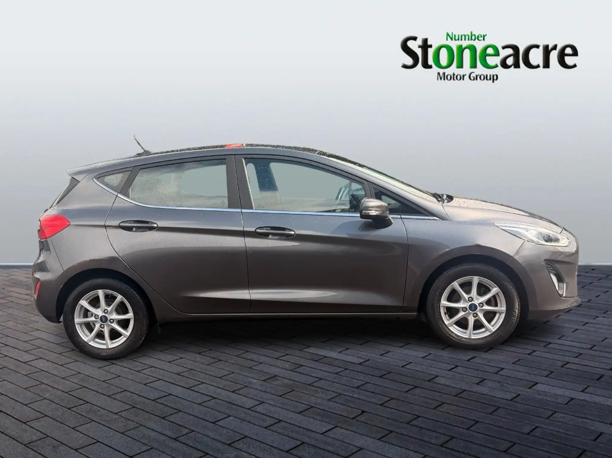 Ford Fiesta Image 2