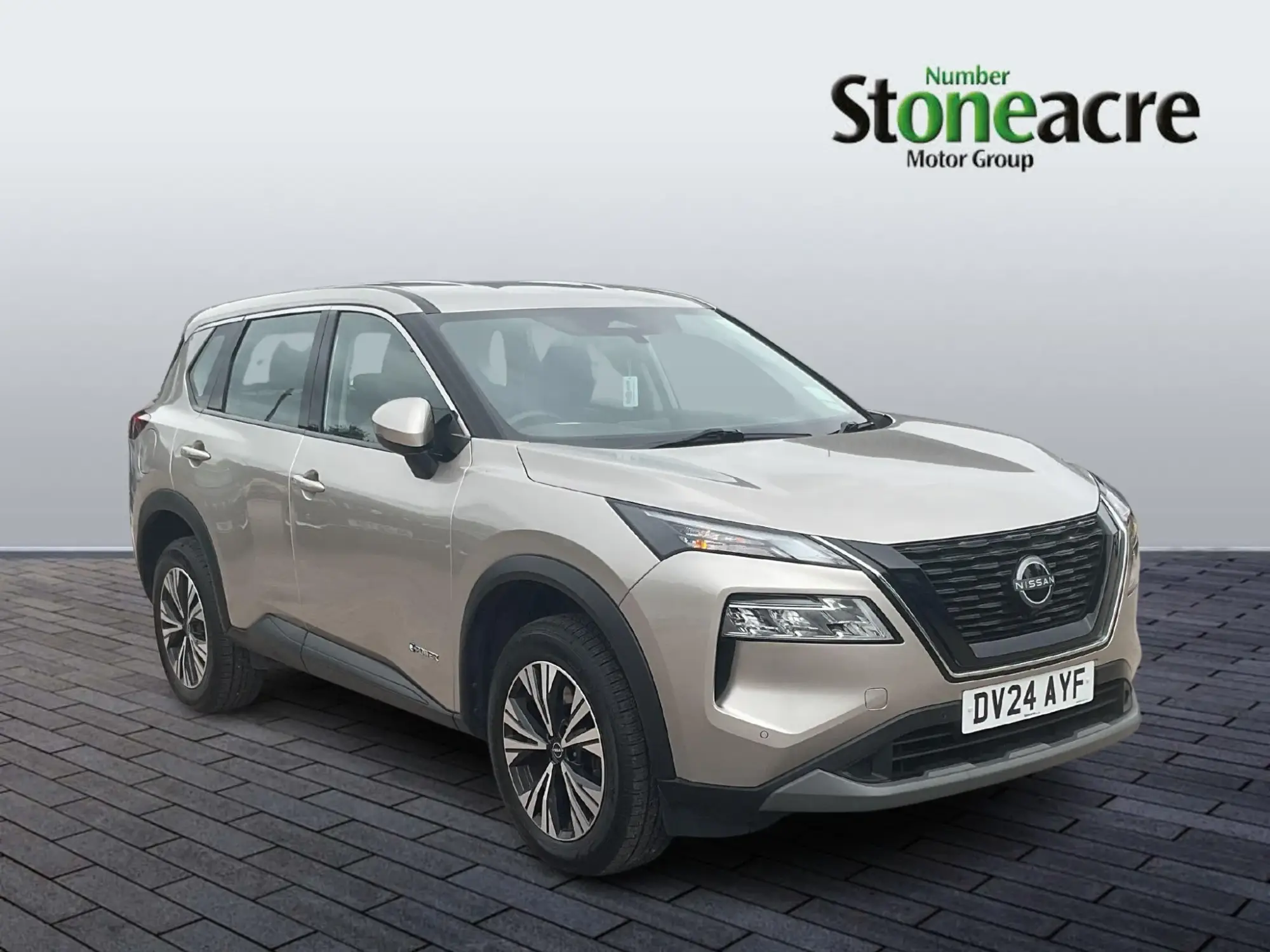 Nissan X-Trail e-POWER 1.5 h e-POWER Acenta Premium Auto e-4ORCE Euro 6 (s/s) 5dr DV24AYF Image 1