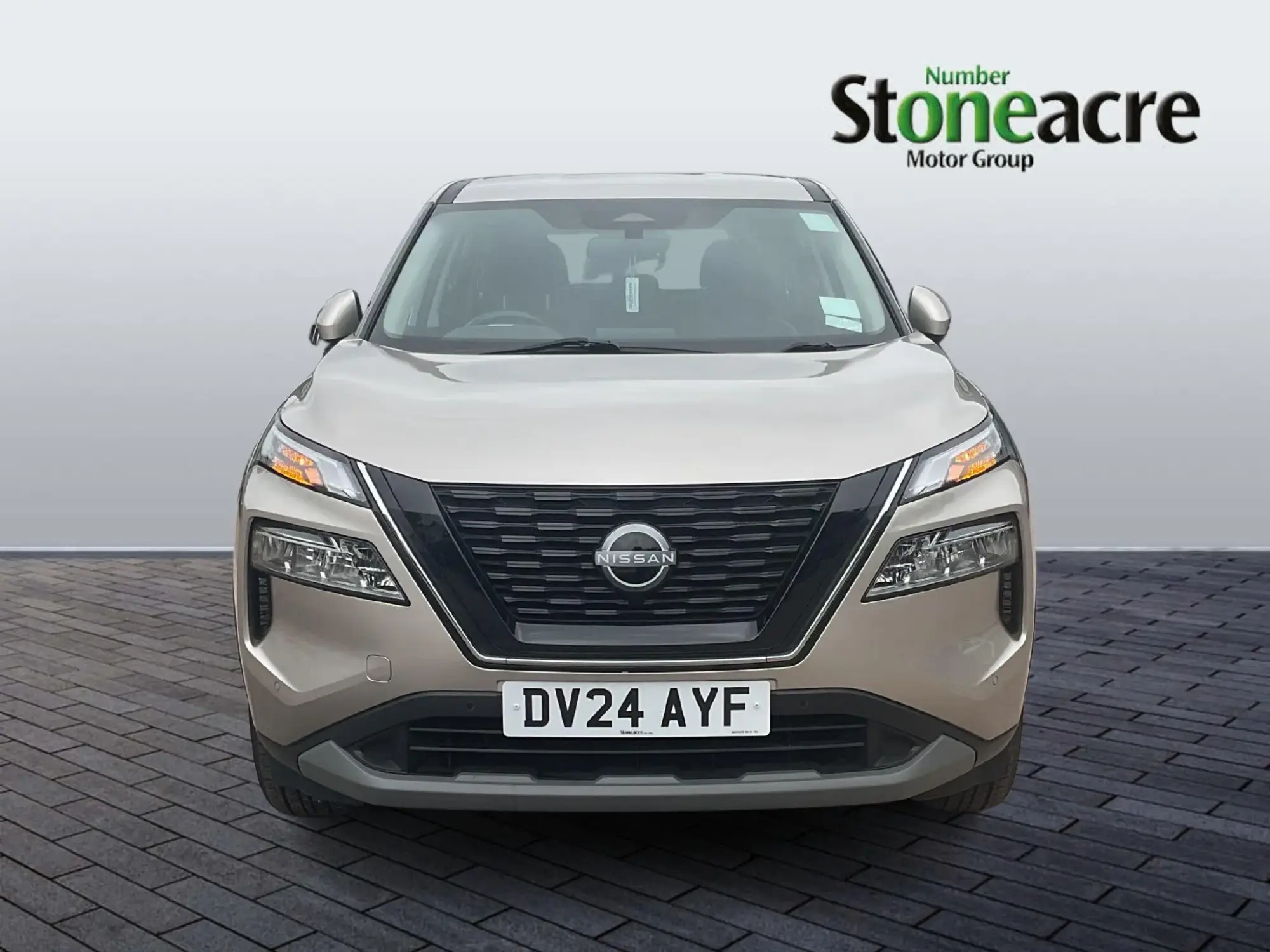 Nissan X-Trail e-POWER 1.5 h e-POWER Acenta Premium Auto e-4ORCE Euro 6 (s/s) 5dr DV24AYF Image 2