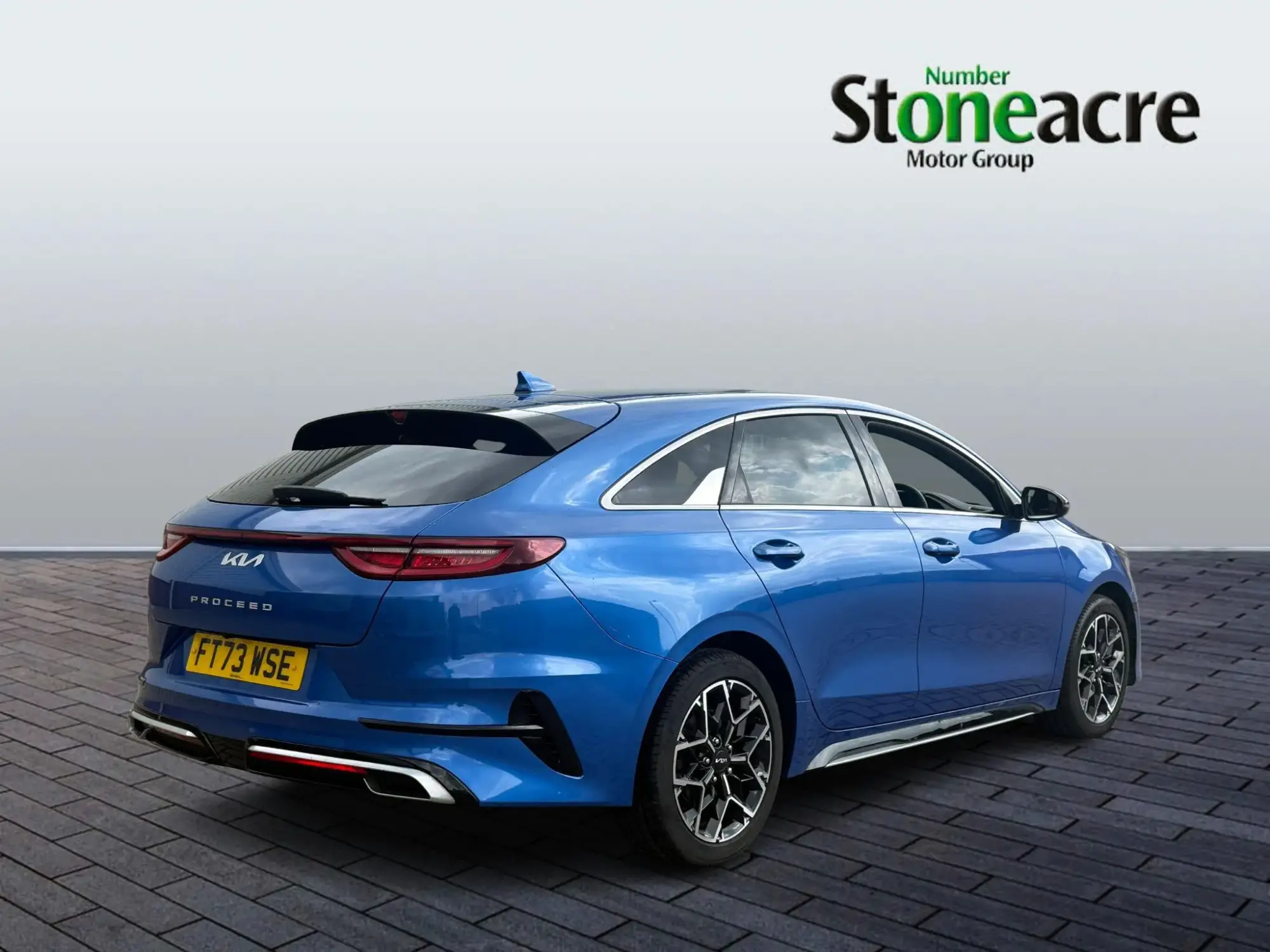 Kia ProCeed 1.5T GDi ISG GT-Line 5dr FT73WSE Image 3