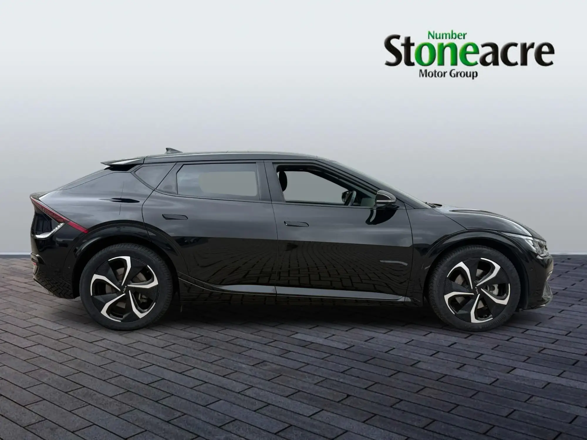 Kia EV6 Image 2