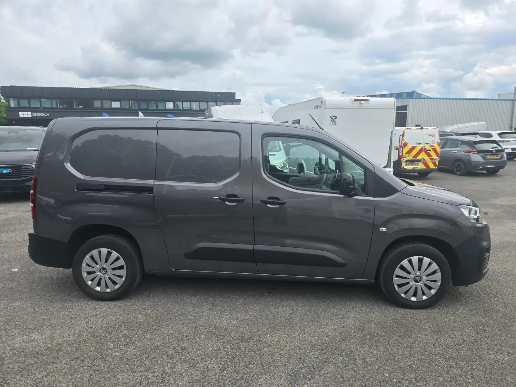 Citroen Berlingo 1.5 BlueHDi 950 Enterprise XL Pro LWB Euro 6 (s/s) 6dr LB71AUH Image 2