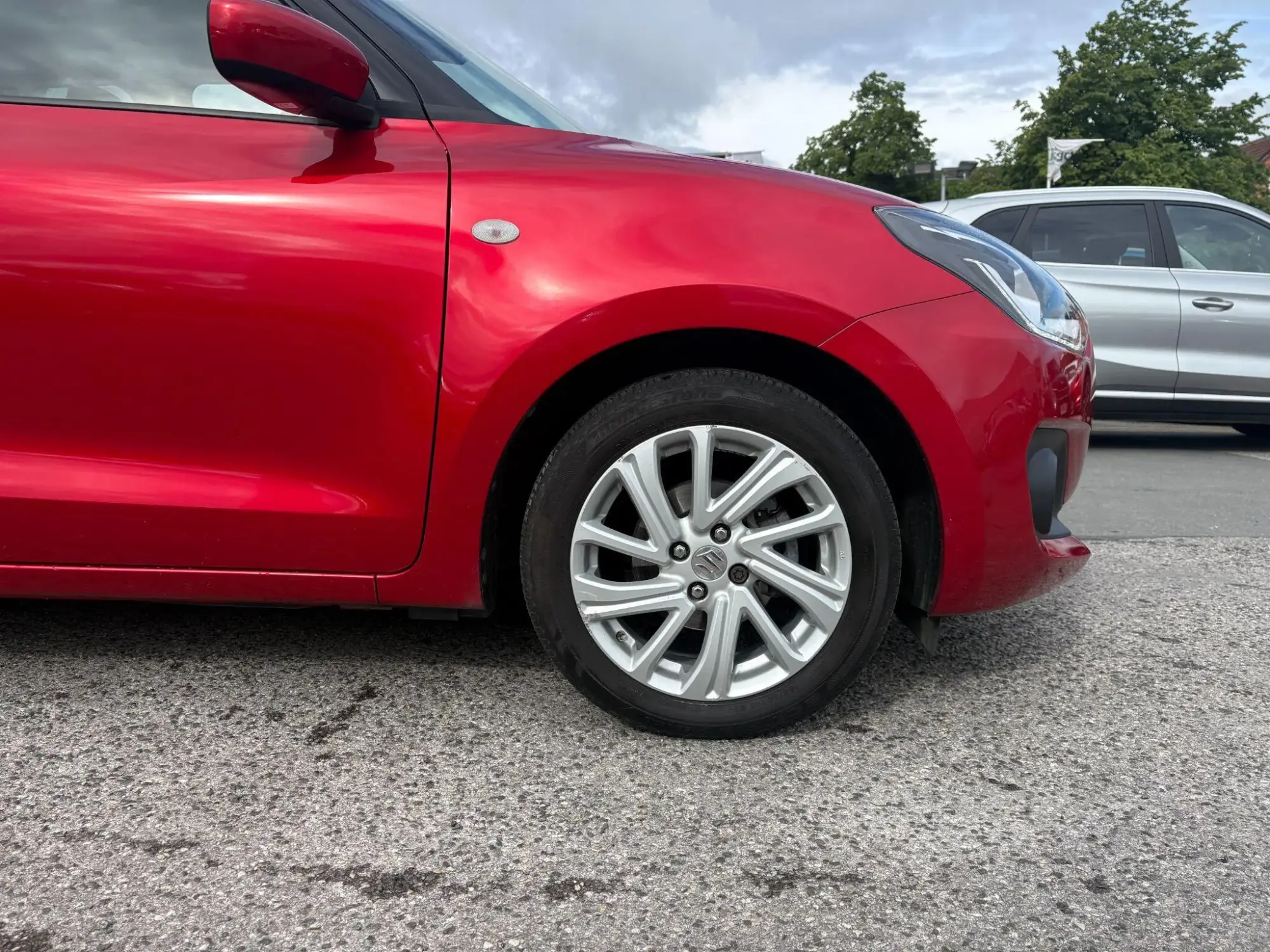 Suzuki Swift Image 9 Suzuki Swift Image 9