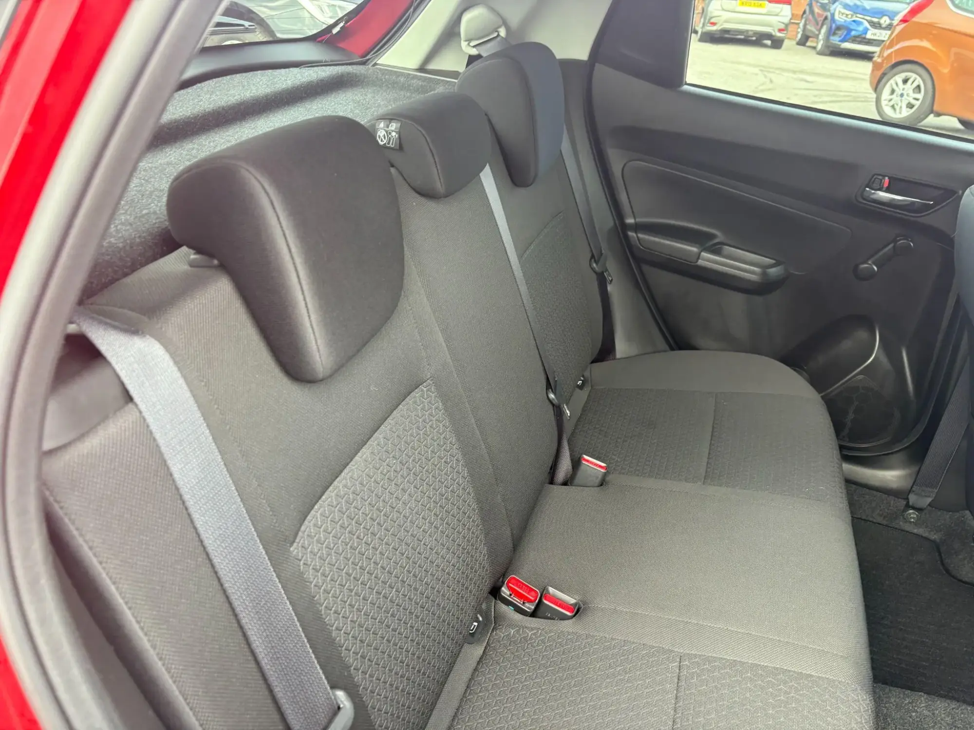 Suzuki Swift Image 17 Suzuki Swift Image 17